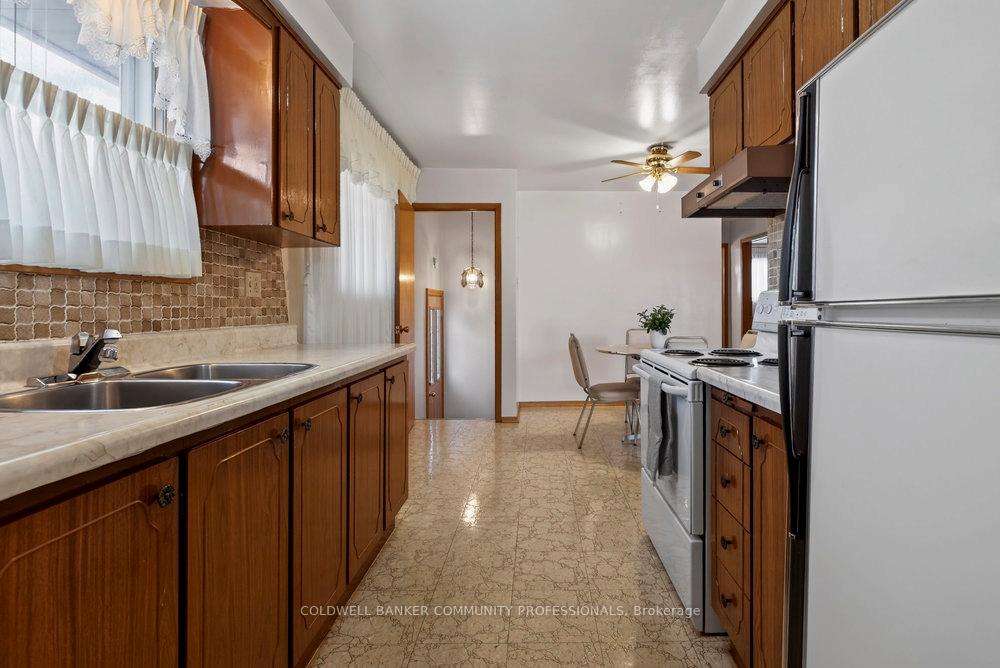 Photo 19 of 43 Bonaventure Drive, Hamilton, Gilbert — HOMEH
