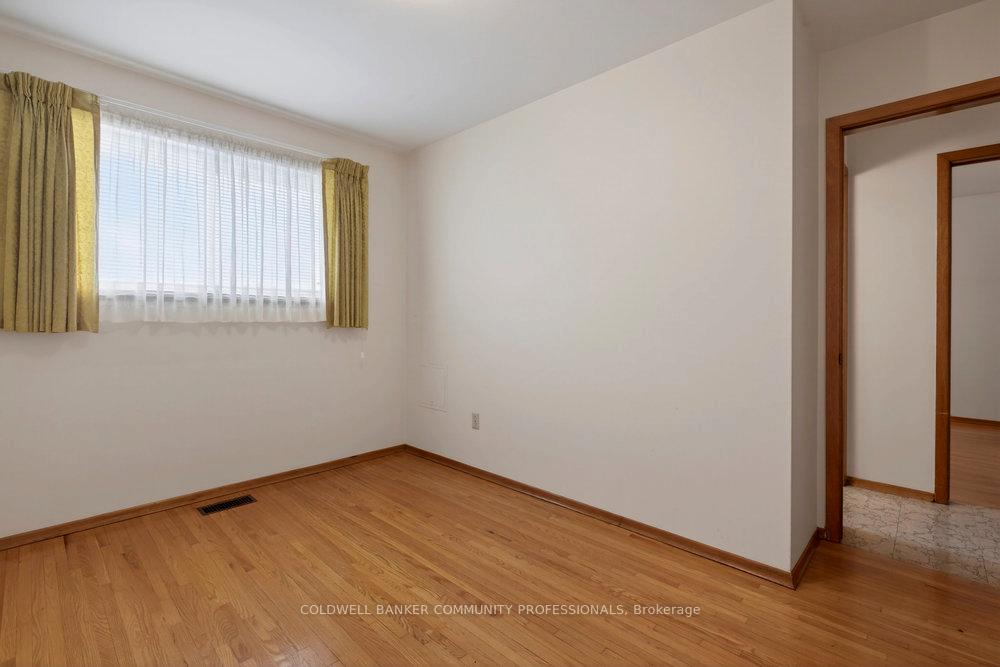 Photo 26 of 43 Bonaventure Drive, Hamilton, Gilbert — HOMEH