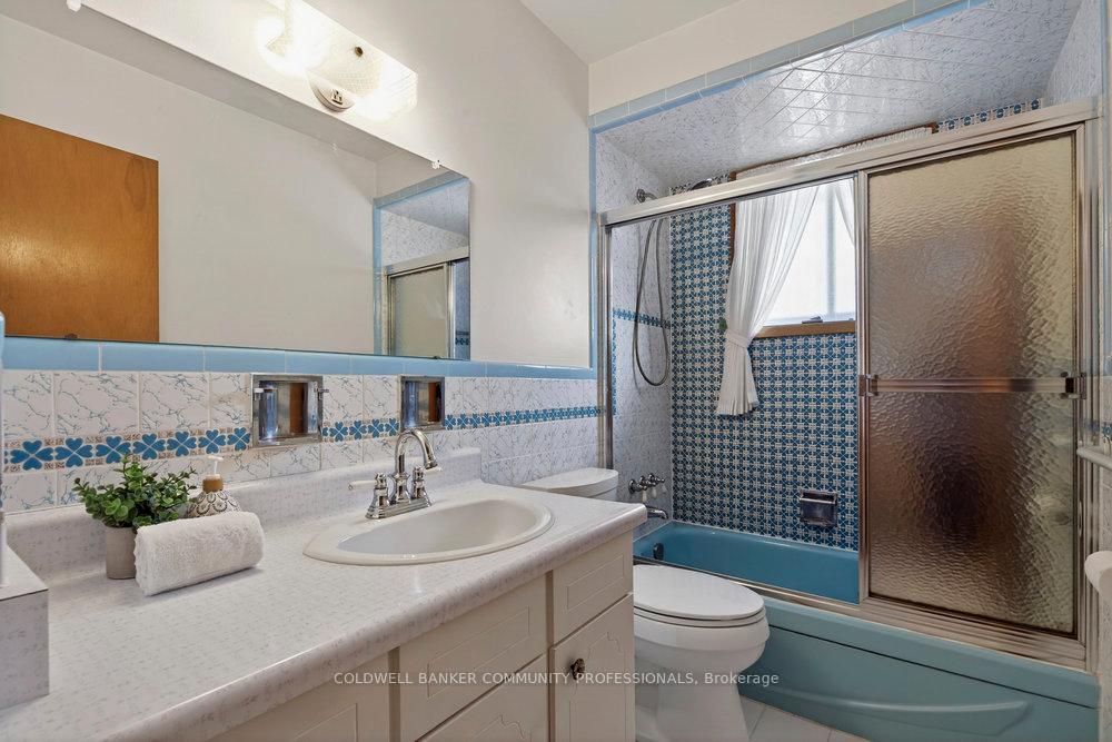 Photo 30 of 43 Bonaventure Drive, Hamilton, Gilbert — HOMEH