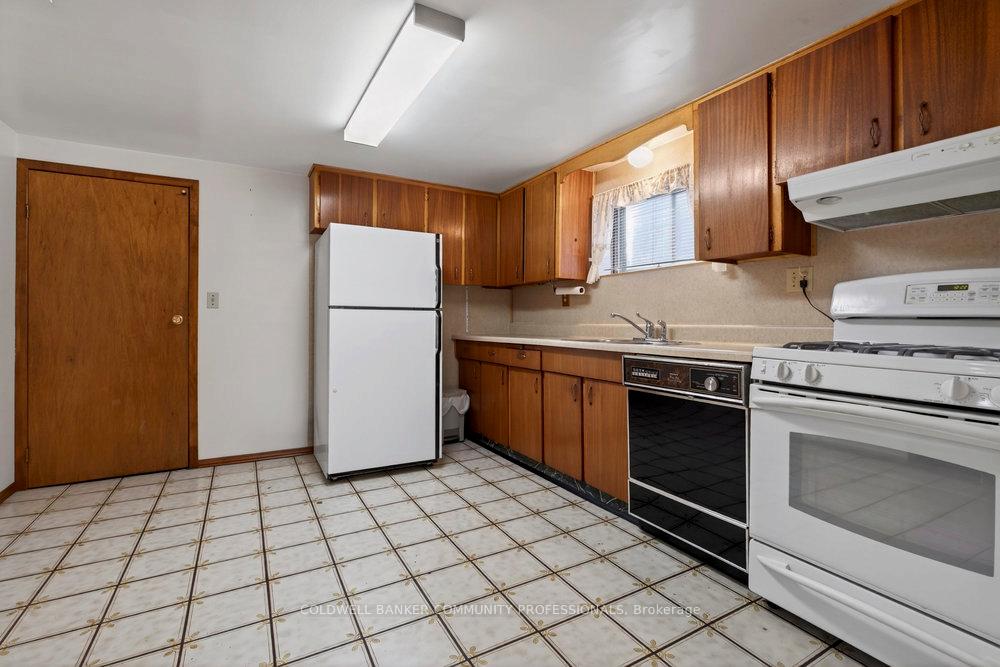 Photo 39 of 43 Bonaventure Drive, Hamilton, Gilbert — HOMEH