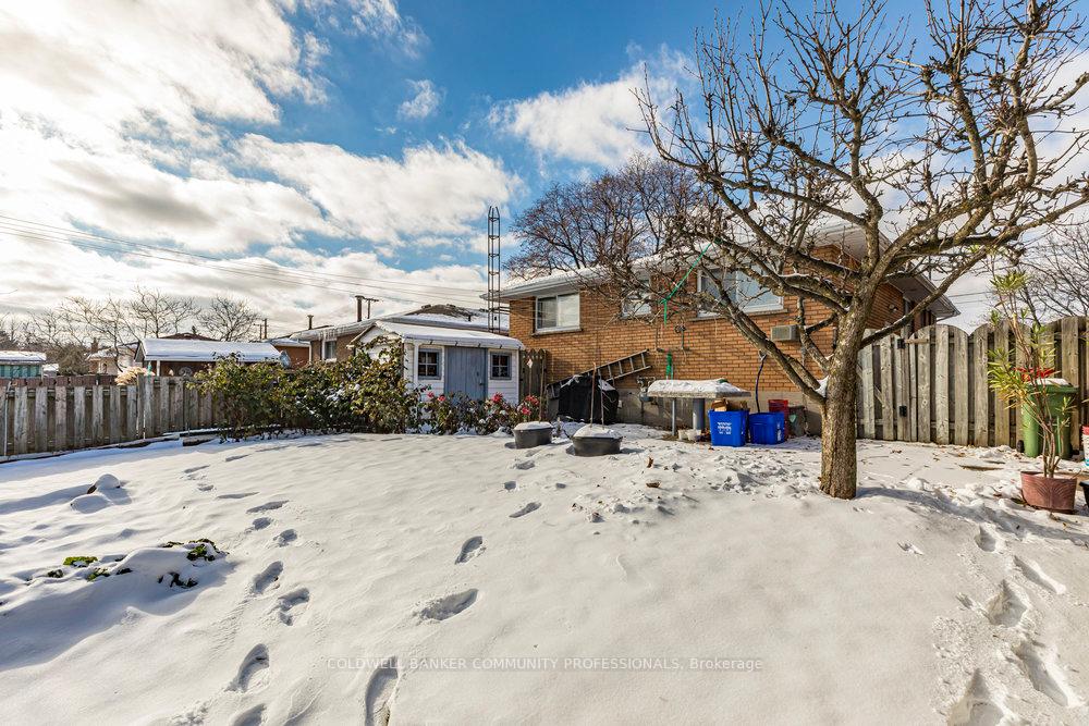 Photo 45 of 43 Bonaventure Drive, Hamilton, Gilbert — HOMEH