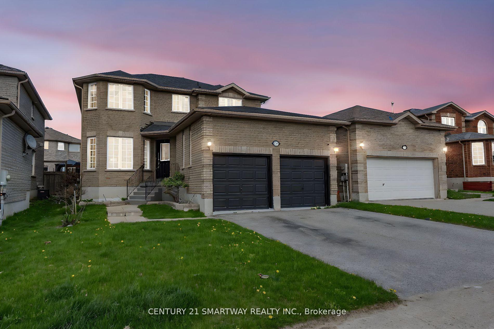 Photo 2 of 176 Dean Avenue, Barrie, Painswick South — HOMEH