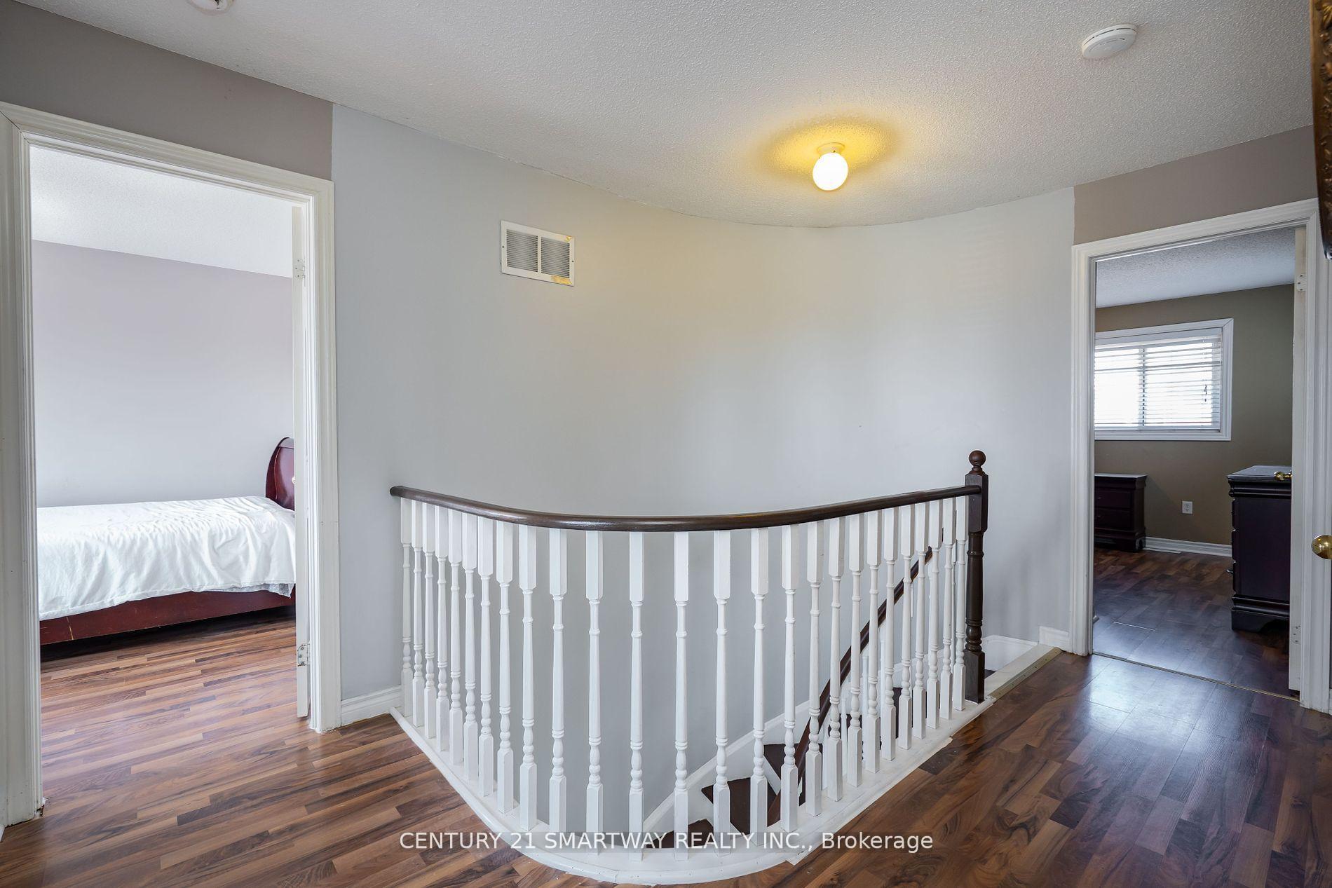 Photo 25 of 176 Dean Avenue, Barrie, Painswick South — HOMEH