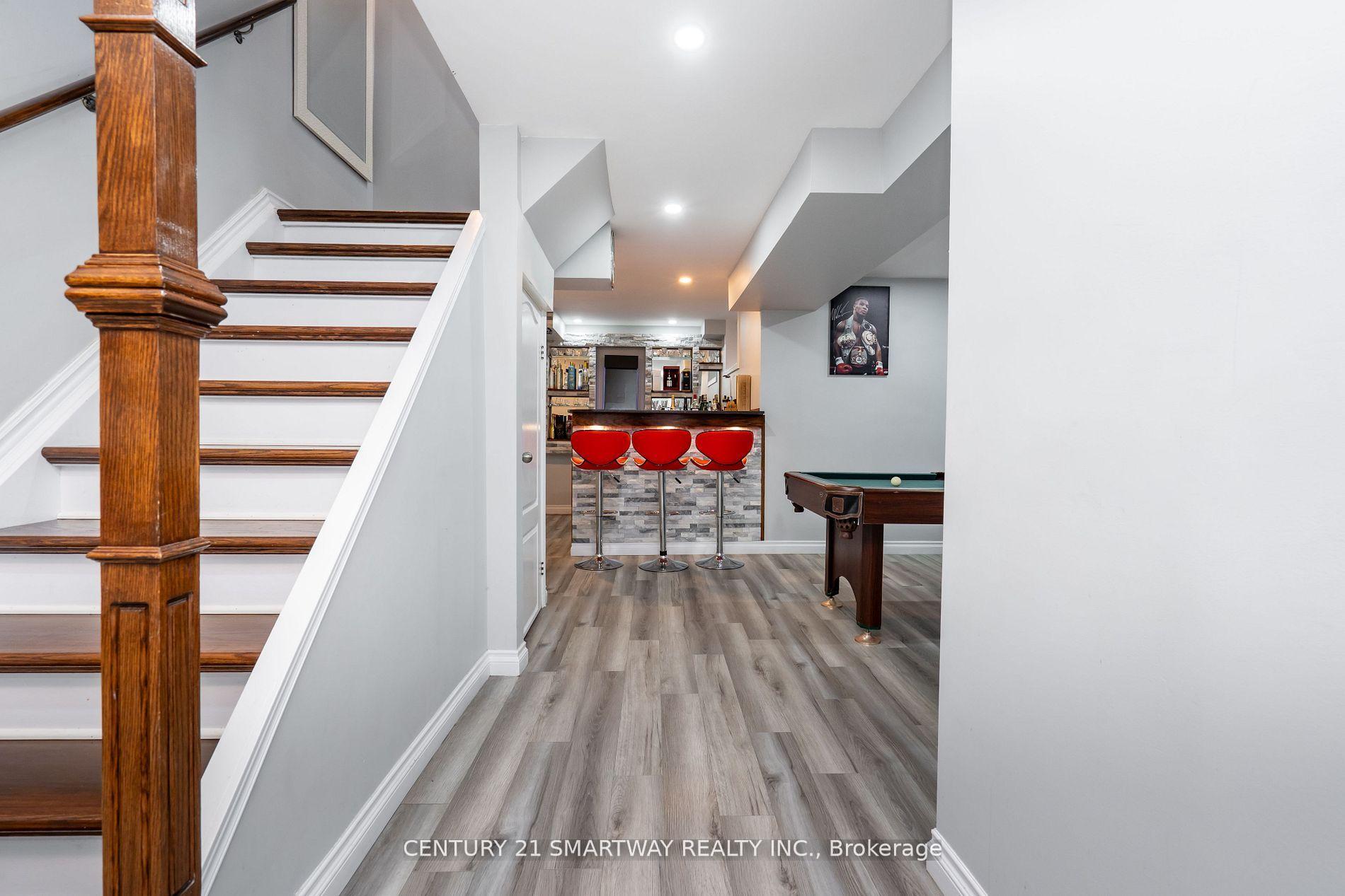Photo 38 of 176 Dean Avenue, Barrie, Painswick South — HOMEH