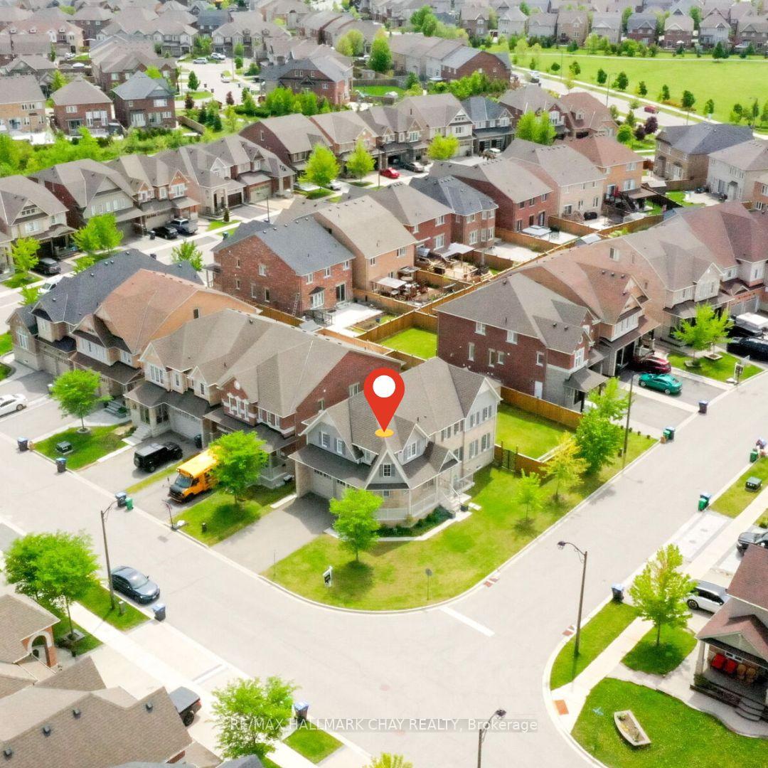 Photo 1 of 40 Hamilton Court, Caledon, Rural Caledon — HOMEH