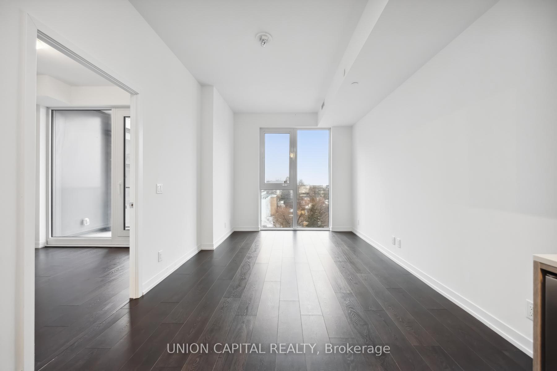Photo 6 of Unit 703, 2020 Bathurst Street, Toronto, Humewood-Cedarvale — HOMEH