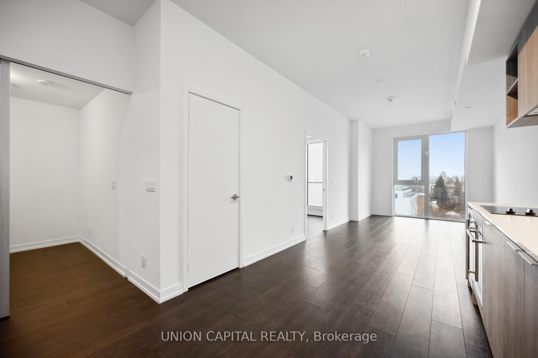 Photo 8 of Unit 703, 2020 Bathurst Street, Toronto, Humewood-Cedarvale — HOMEH