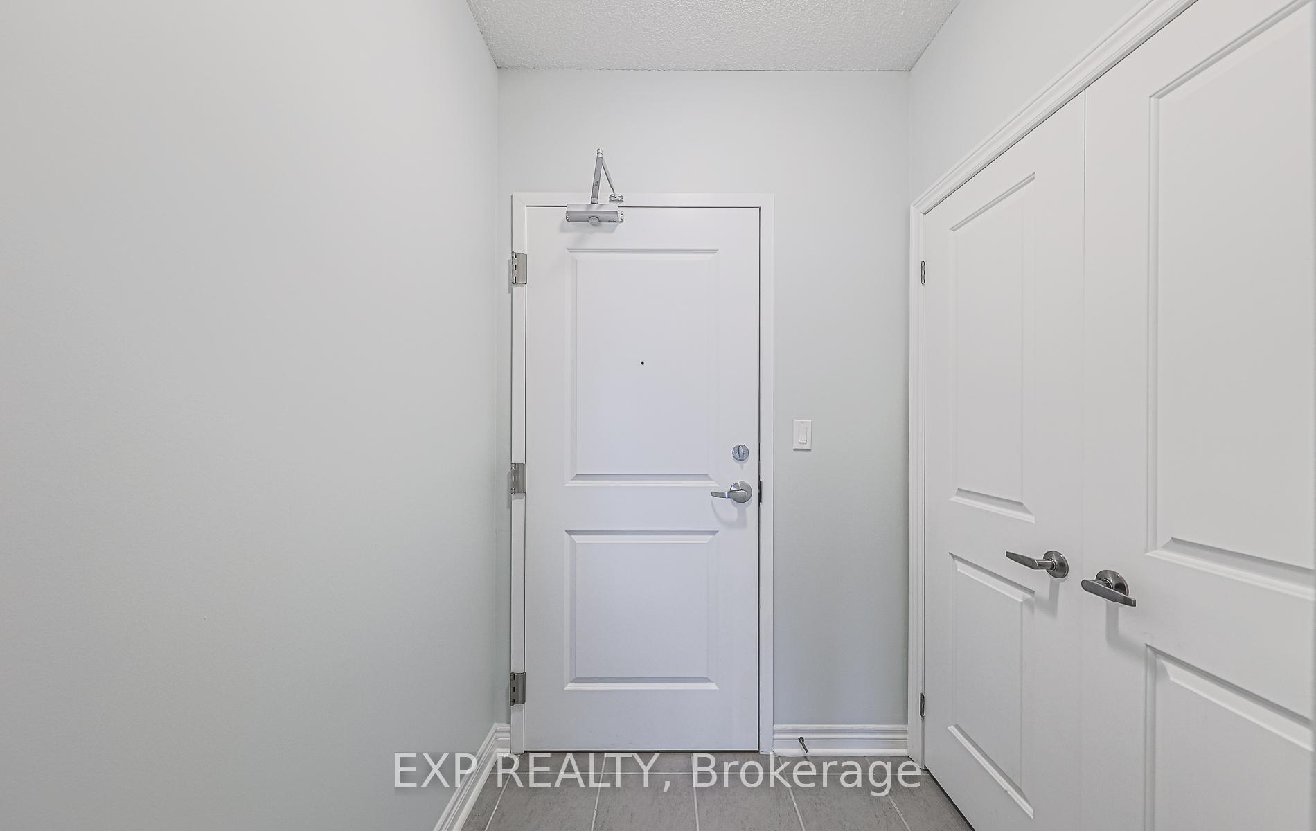 Photo 3 of Unit 206, 7768 Kennedy Road, Markham, Milliken Mills West — HOMEH