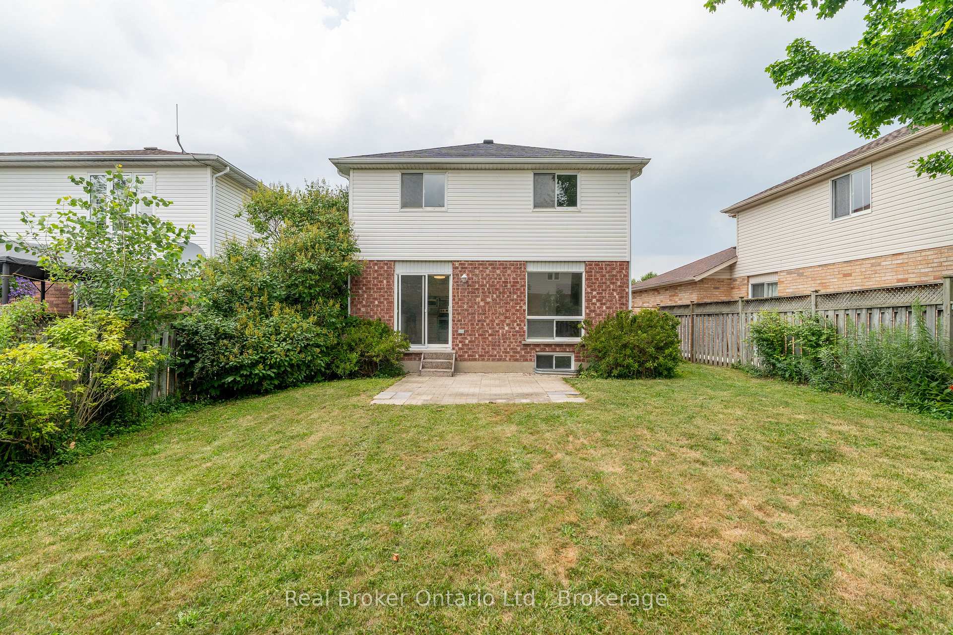 Photo 36 of 41 Candlewood Drive, Guelph, Willow West/Sugarbush/West Acres — HOMEH