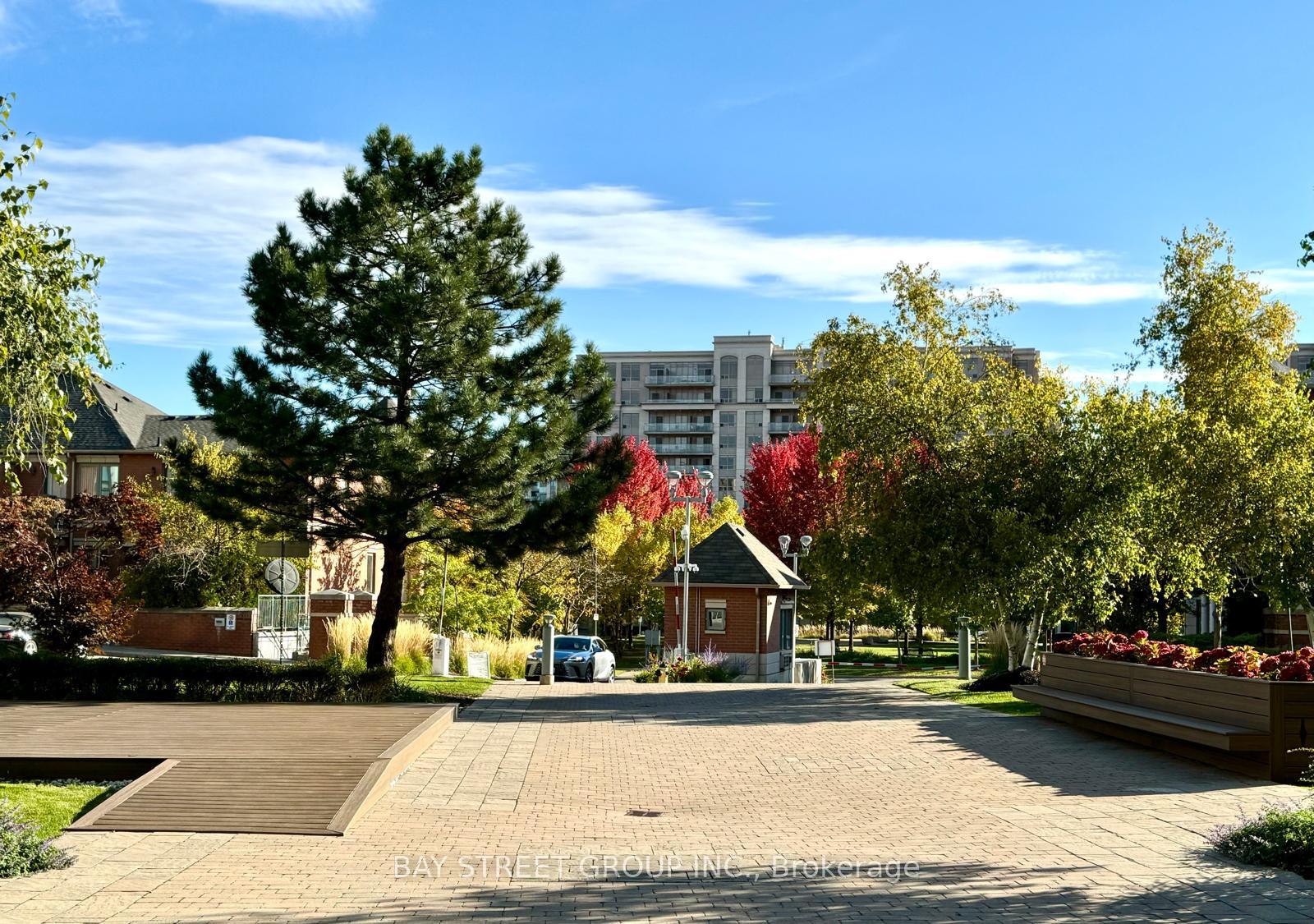 Photo 3 of Unit 601, 48 Suncrest Boulevard, Markham, Commerce Valley — HOMEH