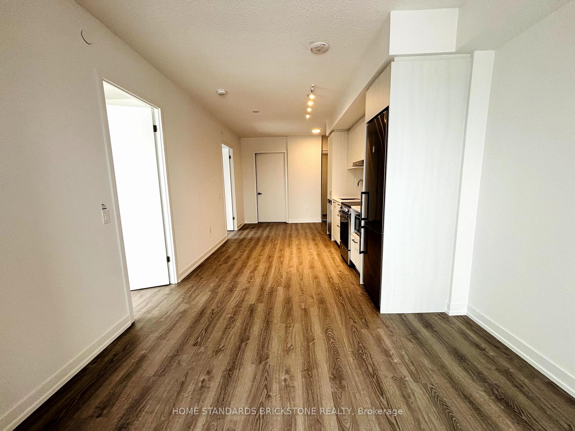 Photo 3 of Unit 1506, 195 Commerce Street, Vaughan, Vaughan Corporate Centre — HOMEH