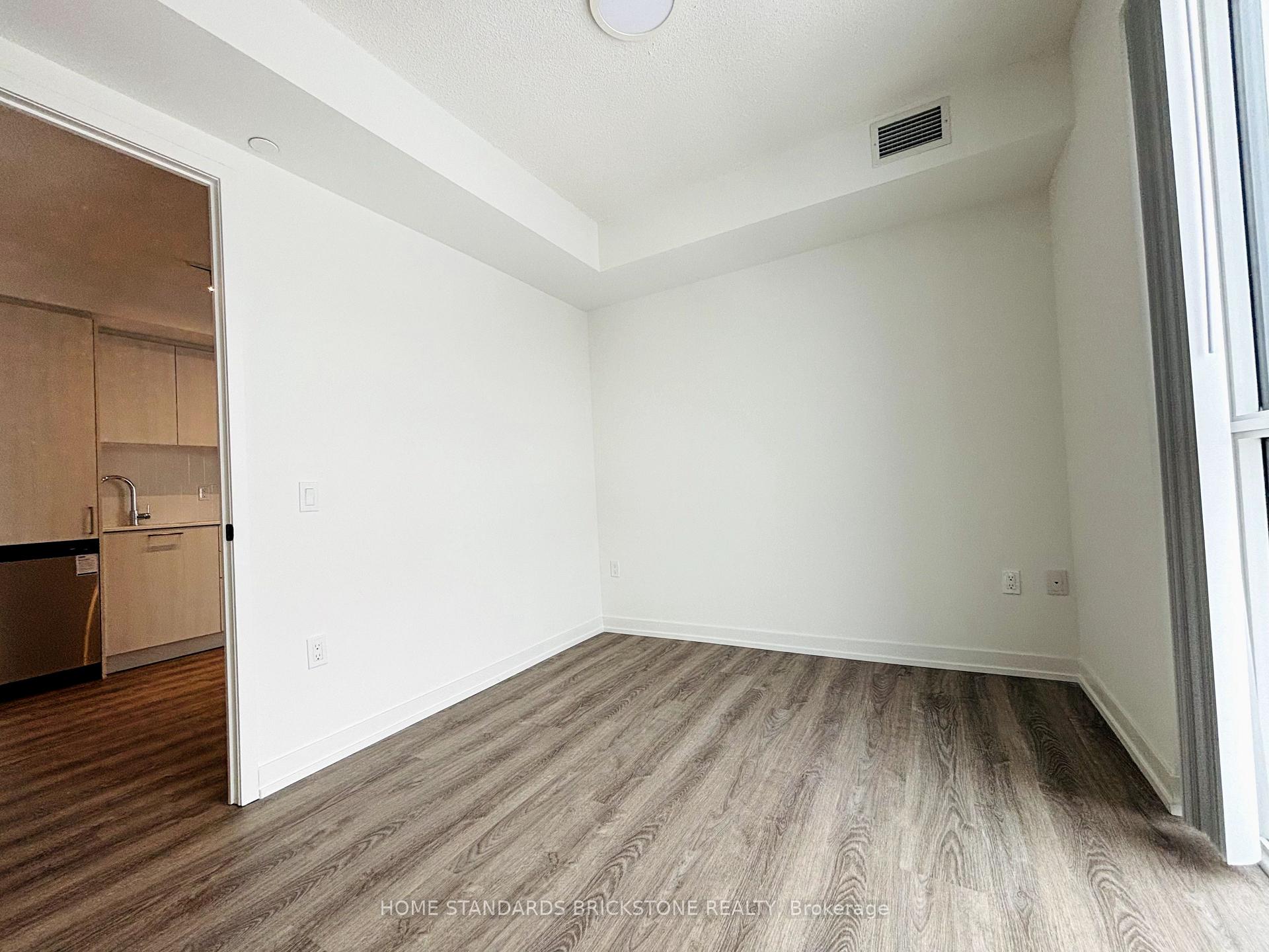 Photo 15 of Unit 1506, 195 Commerce Street, Vaughan, Vaughan Corporate Centre — HOMEH