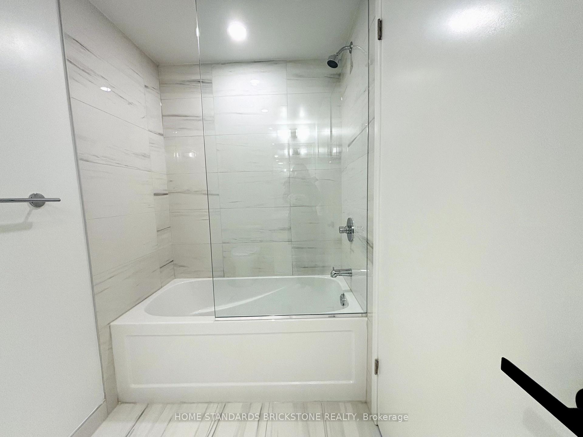 Photo 2 of Unit 1506, 195 Commerce Street, Vaughan, Vaughan Corporate Centre — HOMEH