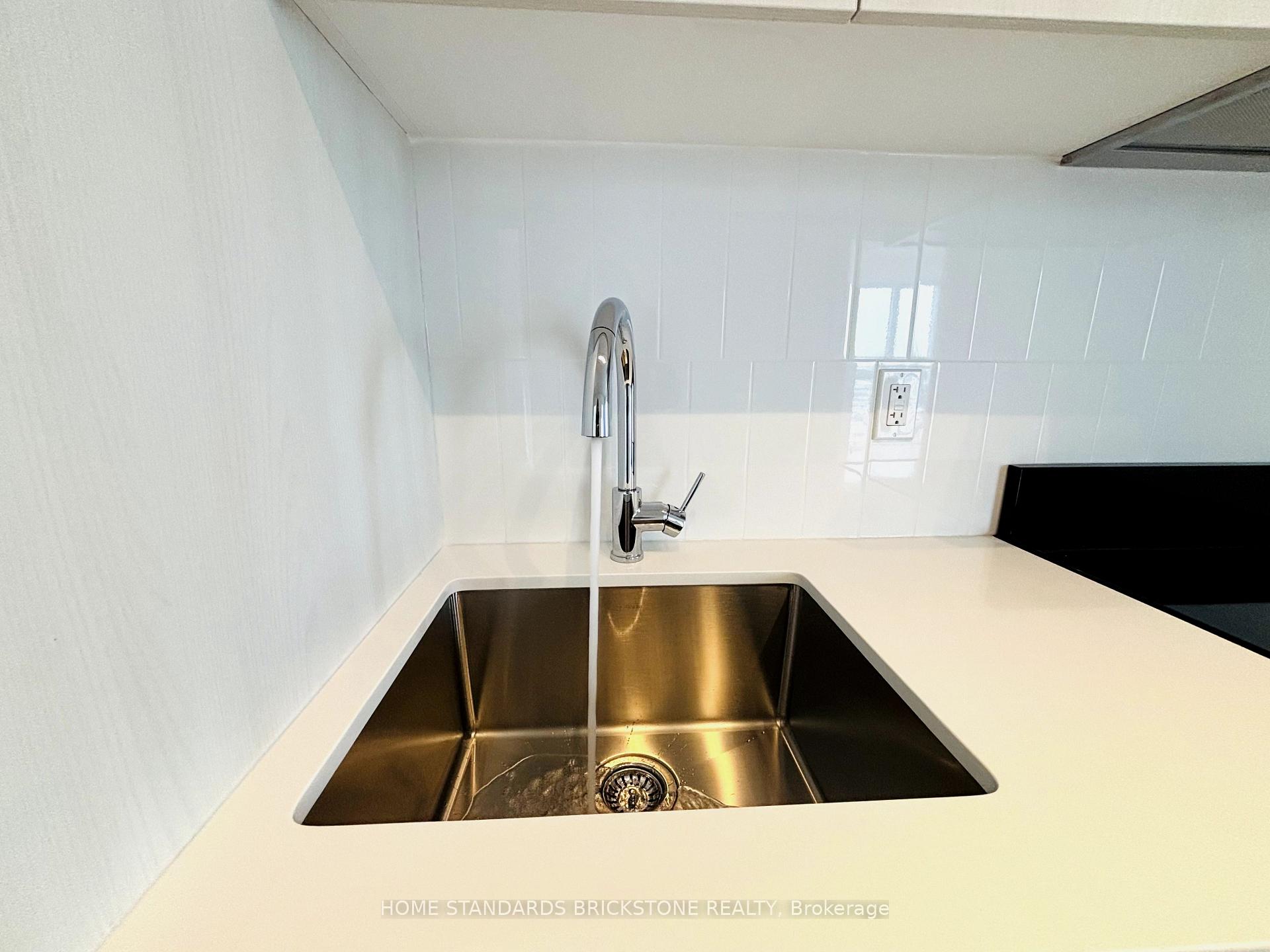 Photo 21 of Unit 1506, 195 Commerce Street, Vaughan, Vaughan Corporate Centre — HOMEH