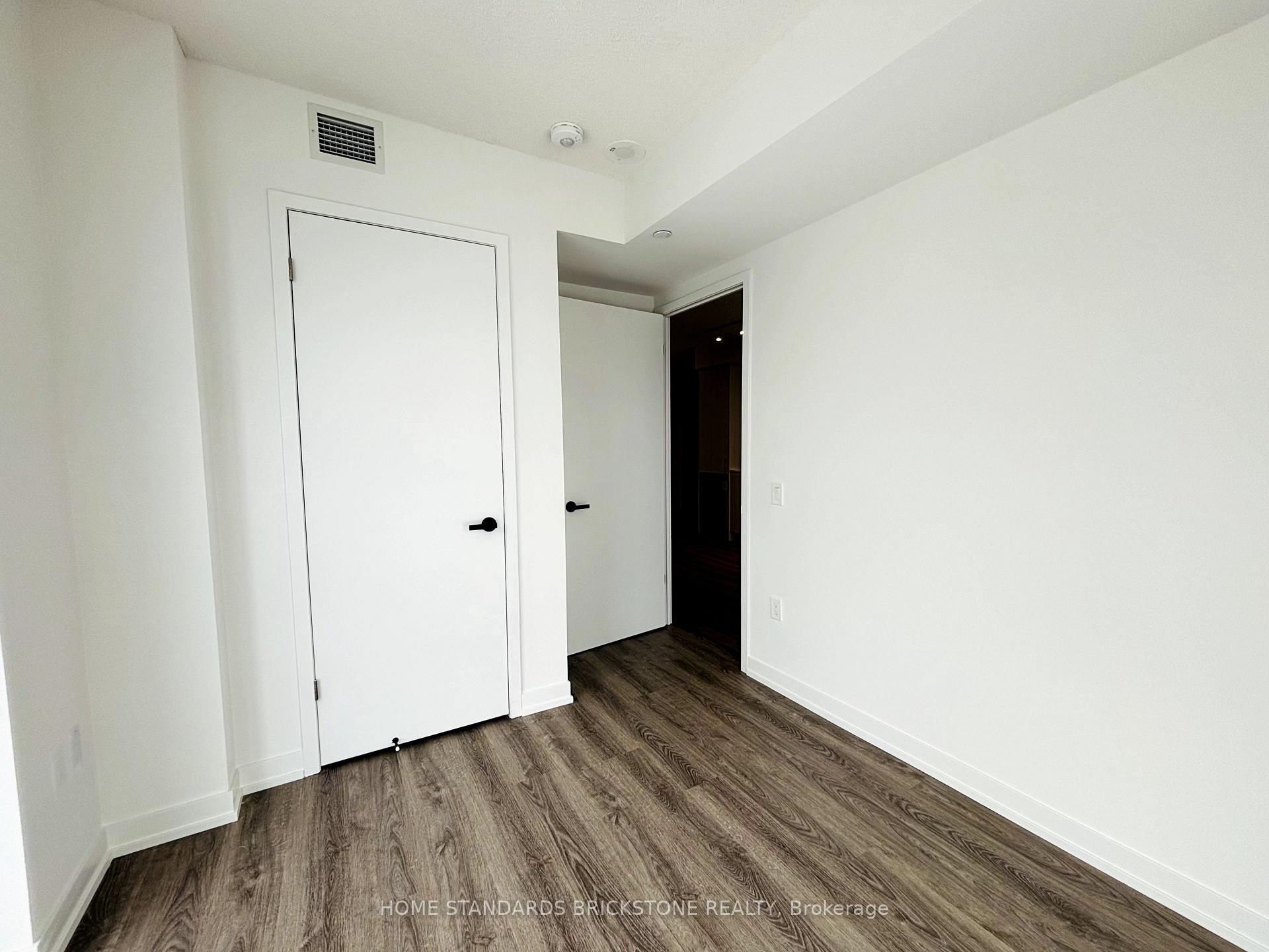 Photo 10 of Unit 1506, 195 Commerce Street, Vaughan, Vaughan Corporate Centre — HOMEH