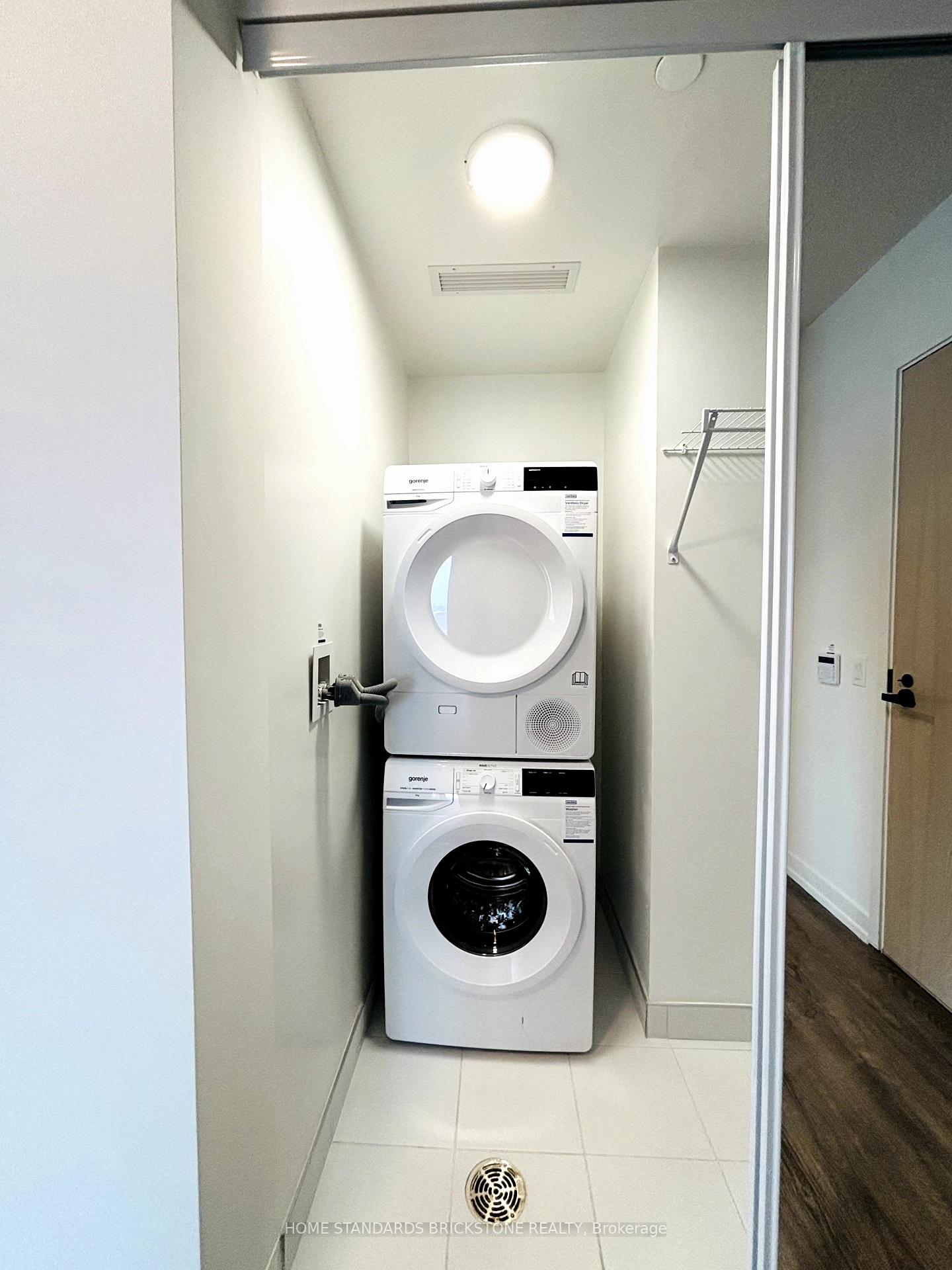 Photo 11 of Unit 1506, 195 Commerce Street, Vaughan, Vaughan Corporate Centre — HOMEH