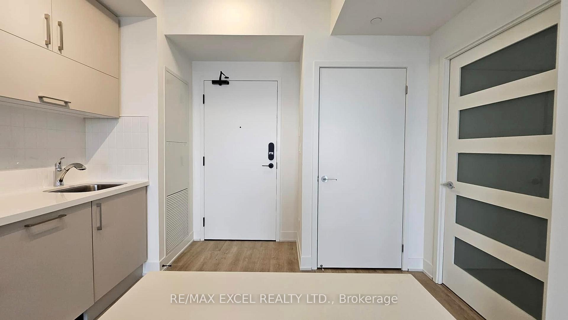Photo 3 of Unit 2001, 38 Andre De Grasse Street, Markham, Unionville — HOMEH