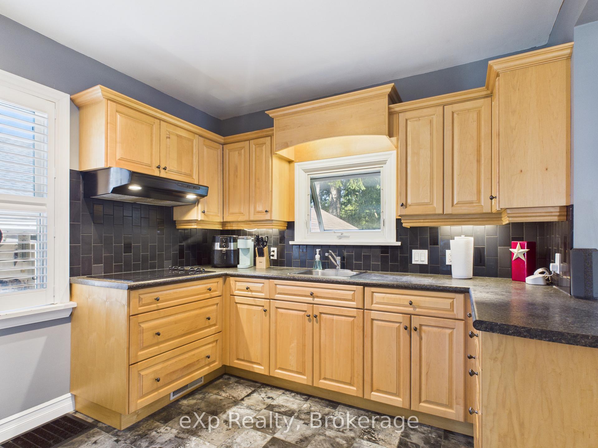 Photo 3 of 134 7th Street, Hanover — HOMEH
