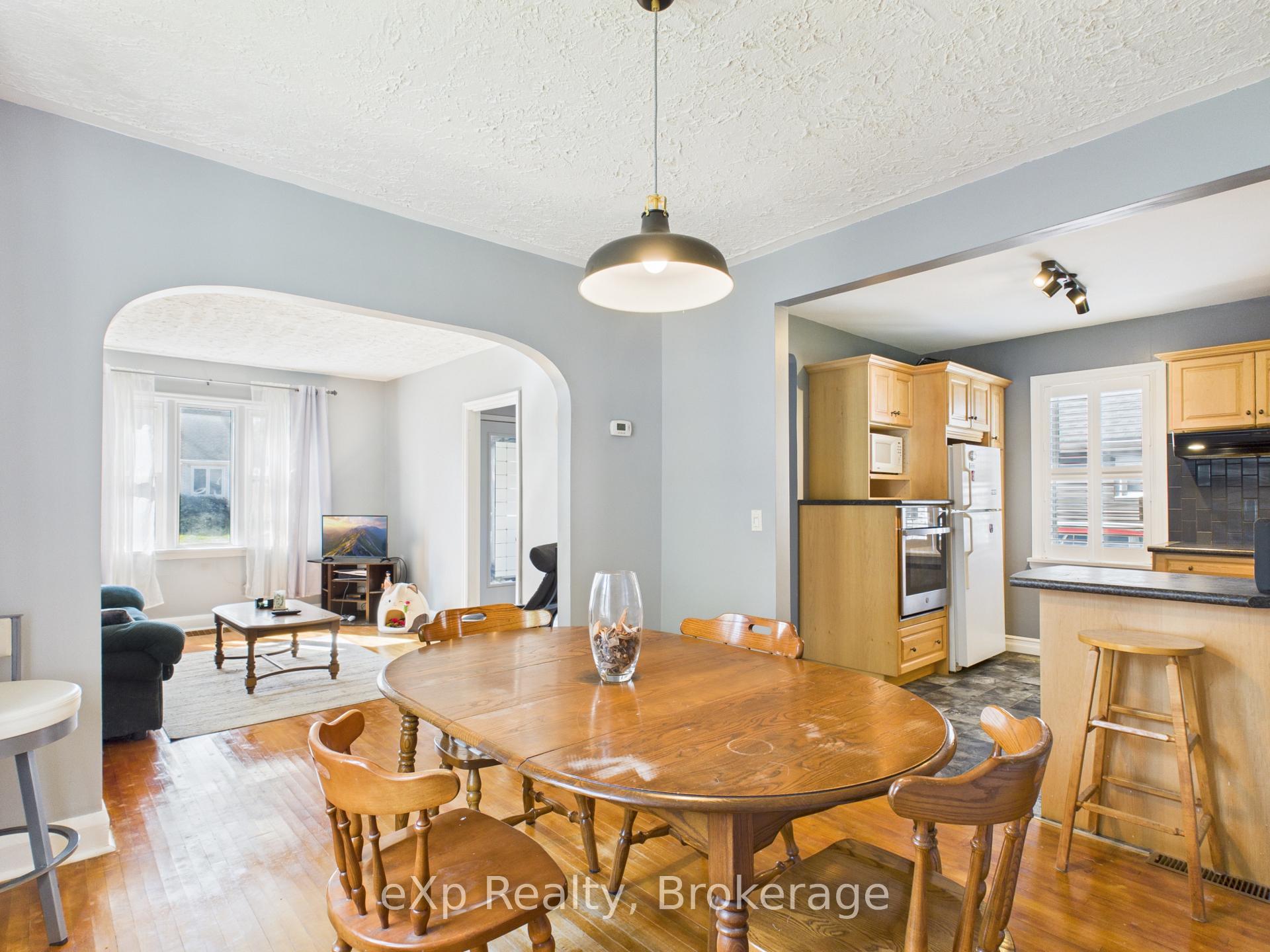 Photo 5 of 134 7th Street, Hanover — HOMEH