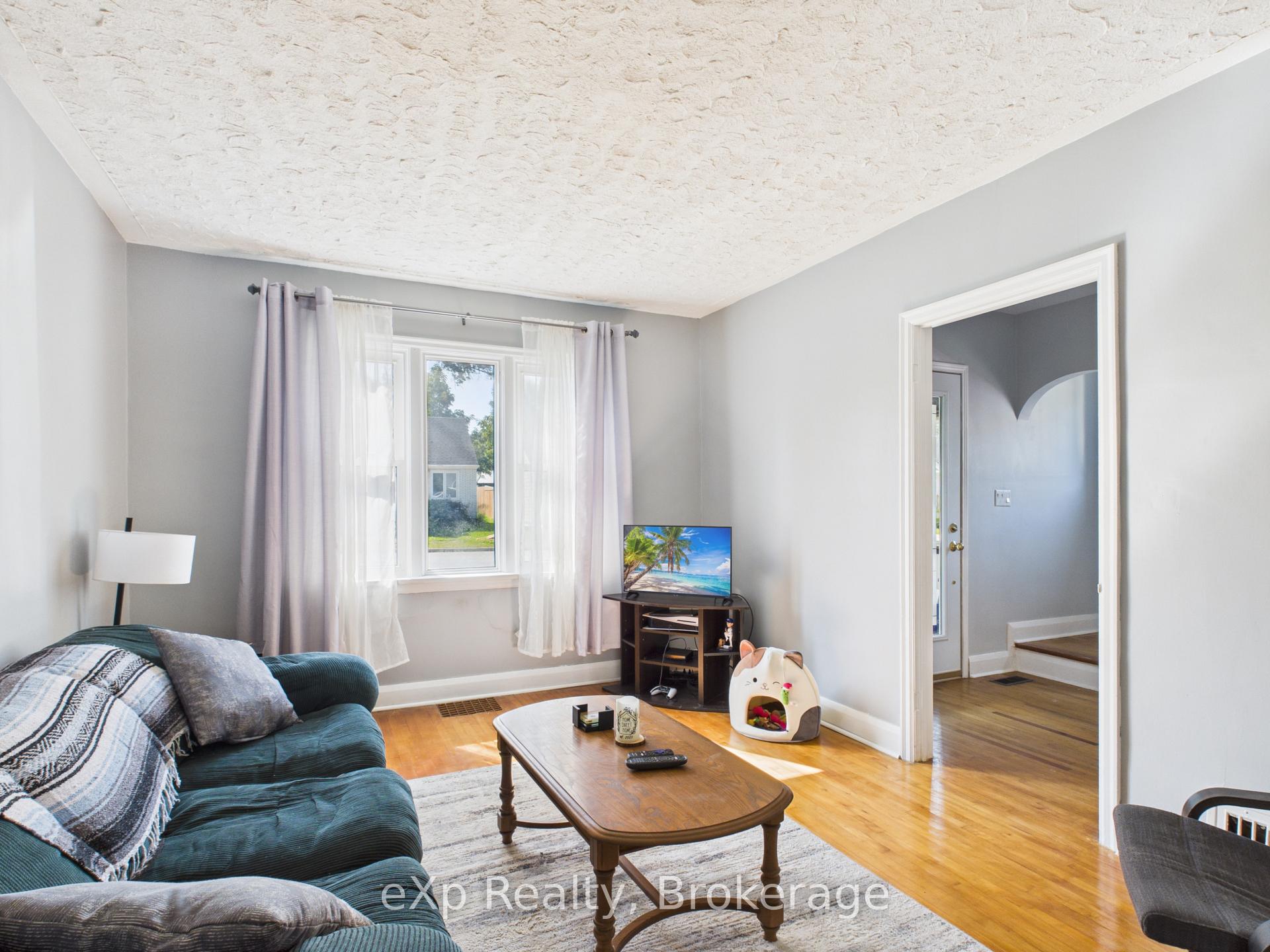 Photo 6 of 134 7th Street, Hanover — HOMEH