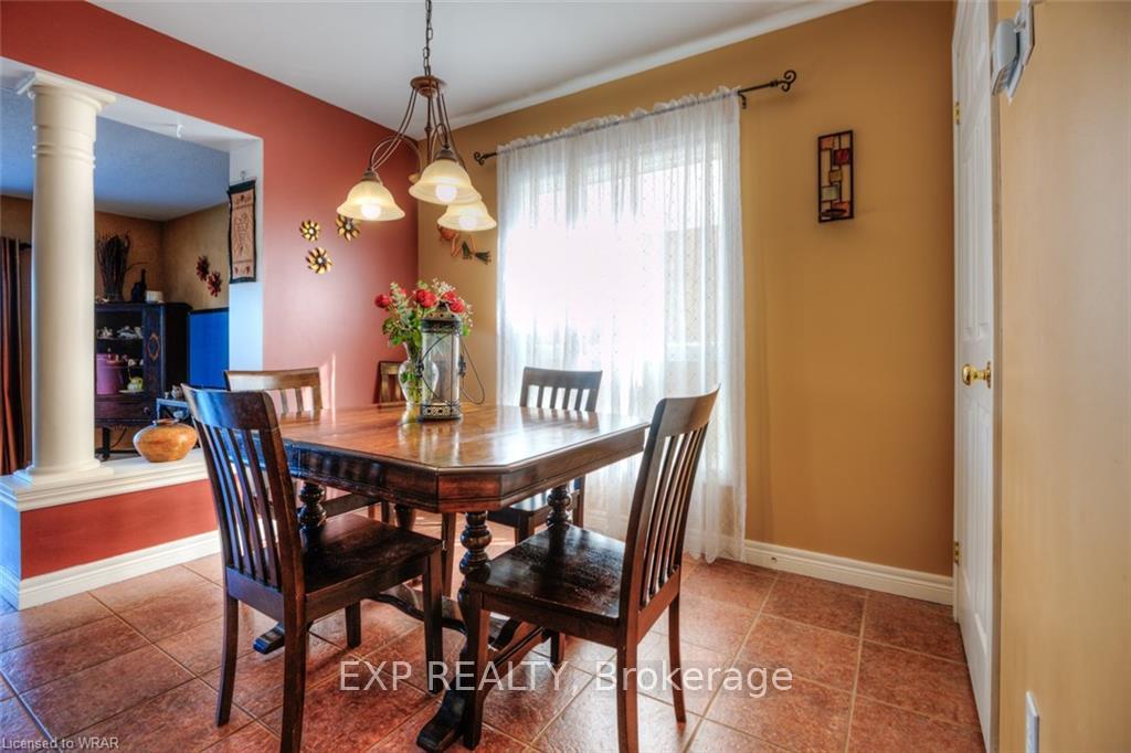 Photo 10 of Unit MAIN LEVEL, 89 Milson Crescent, Guelph, Kortright Hills — HOMEH