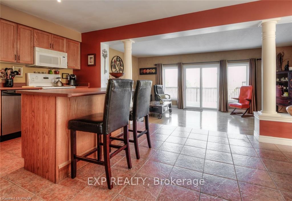 Photo 12 of Unit MAIN LEVEL, 89 Milson Crescent, Guelph, Kortright Hills — HOMEH