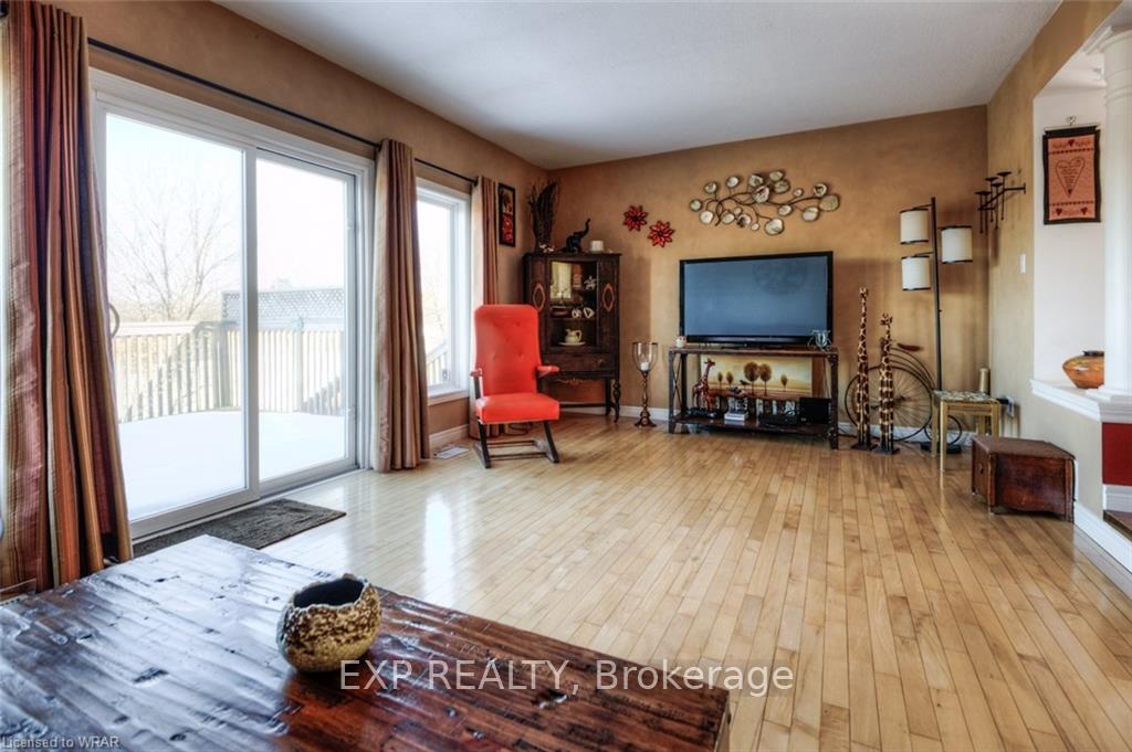 Photo 15 of Unit MAIN LEVEL, 89 Milson Crescent, Guelph, Kortright Hills — HOMEH