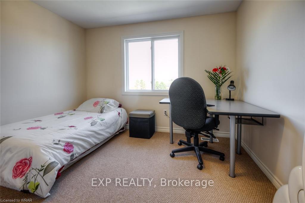 Photo 23 of Unit MAIN LEVEL, 89 Milson Crescent, Guelph, Kortright Hills — HOMEH