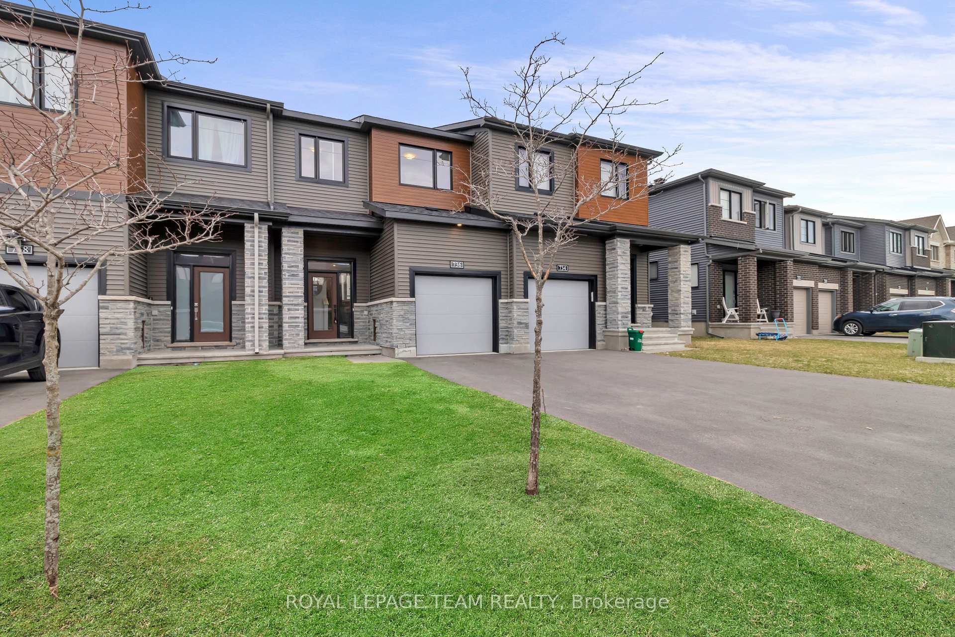 Photo 3 of 736 Cashmere Terrace, Ottawa, Barrhaven - Heritage Park — HOMEH