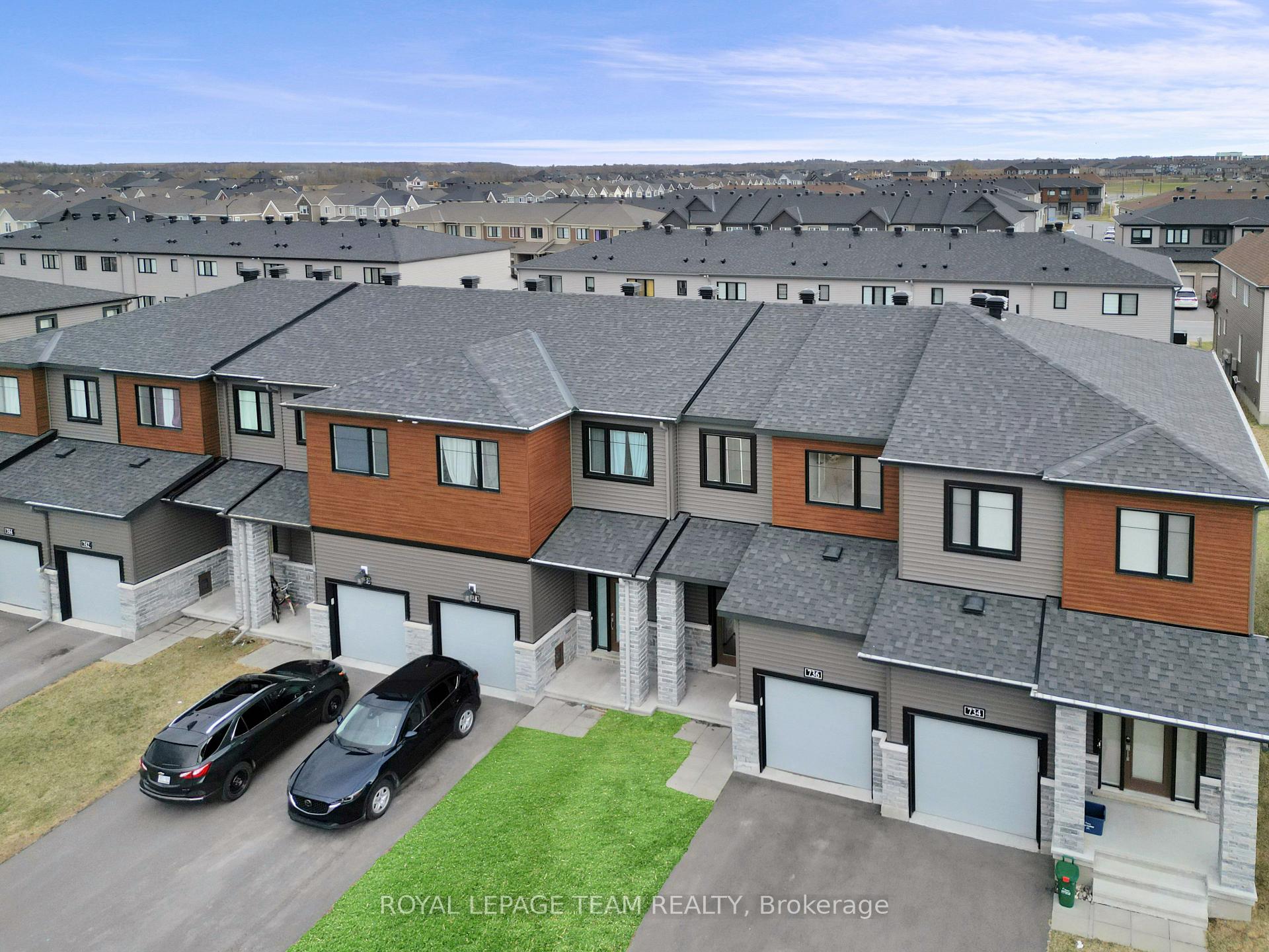 Photo 4 of 736 Cashmere Terrace, Ottawa, Barrhaven - Heritage Park — HOMEH