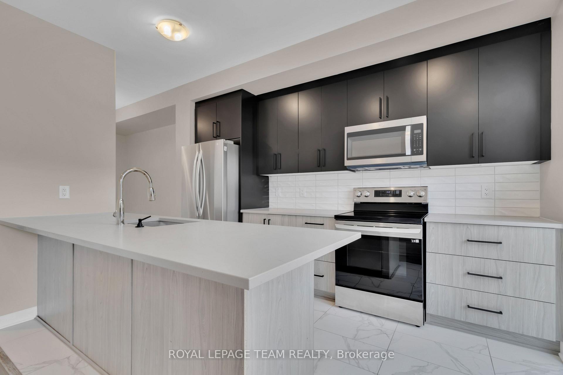 Photo 18 of 736 Cashmere Terrace, Ottawa, Barrhaven - Heritage Park — HOMEH