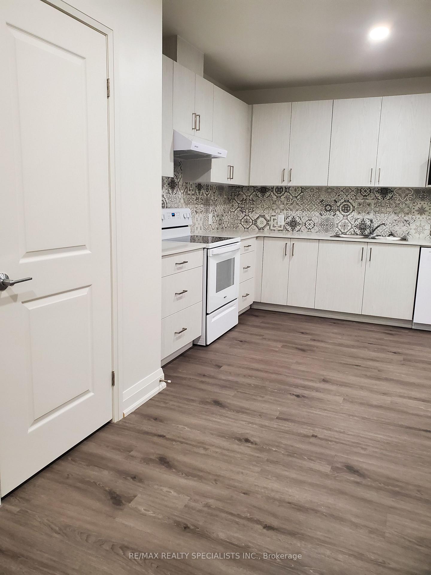Photo 2 of Unit 306, 307 King Street E, Hamilton, Beasley — HOMEH