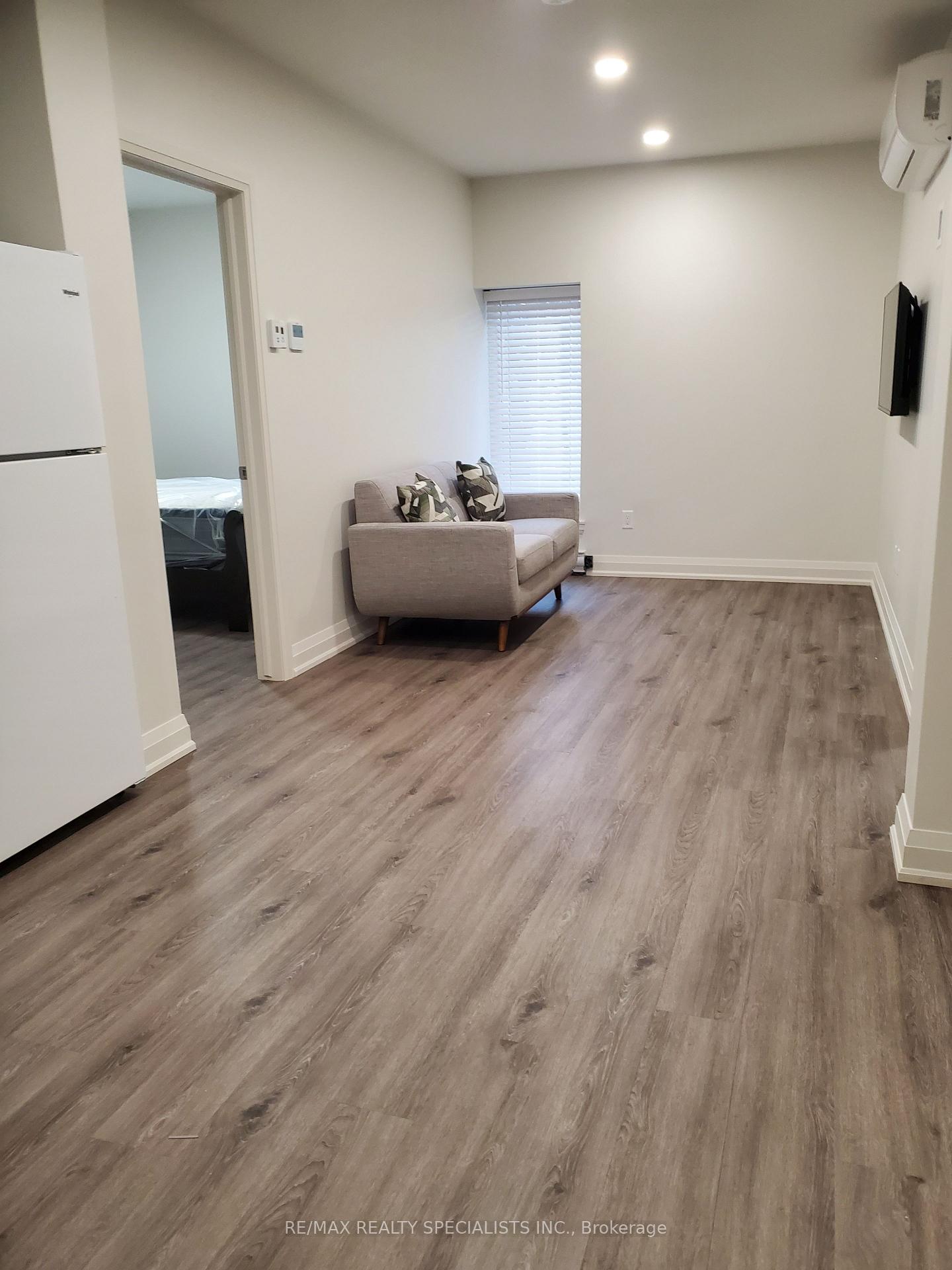 Photo 8 of Unit 306, 307 King Street E, Hamilton, Beasley — HOMEH