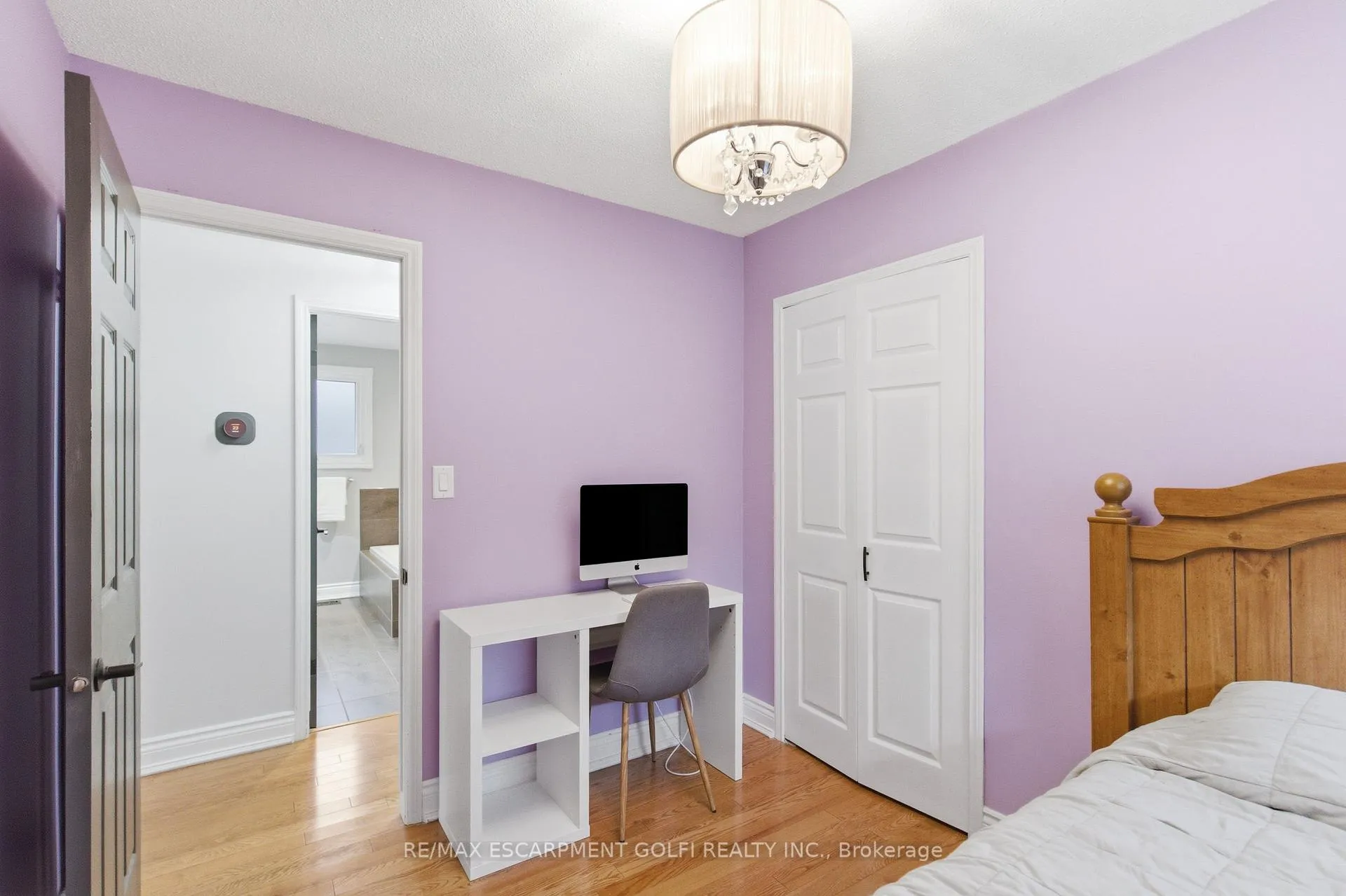 Photo 18 of 71 Allanbrook Street, Hamilton, Stoney Creek Mountain — HOMEH