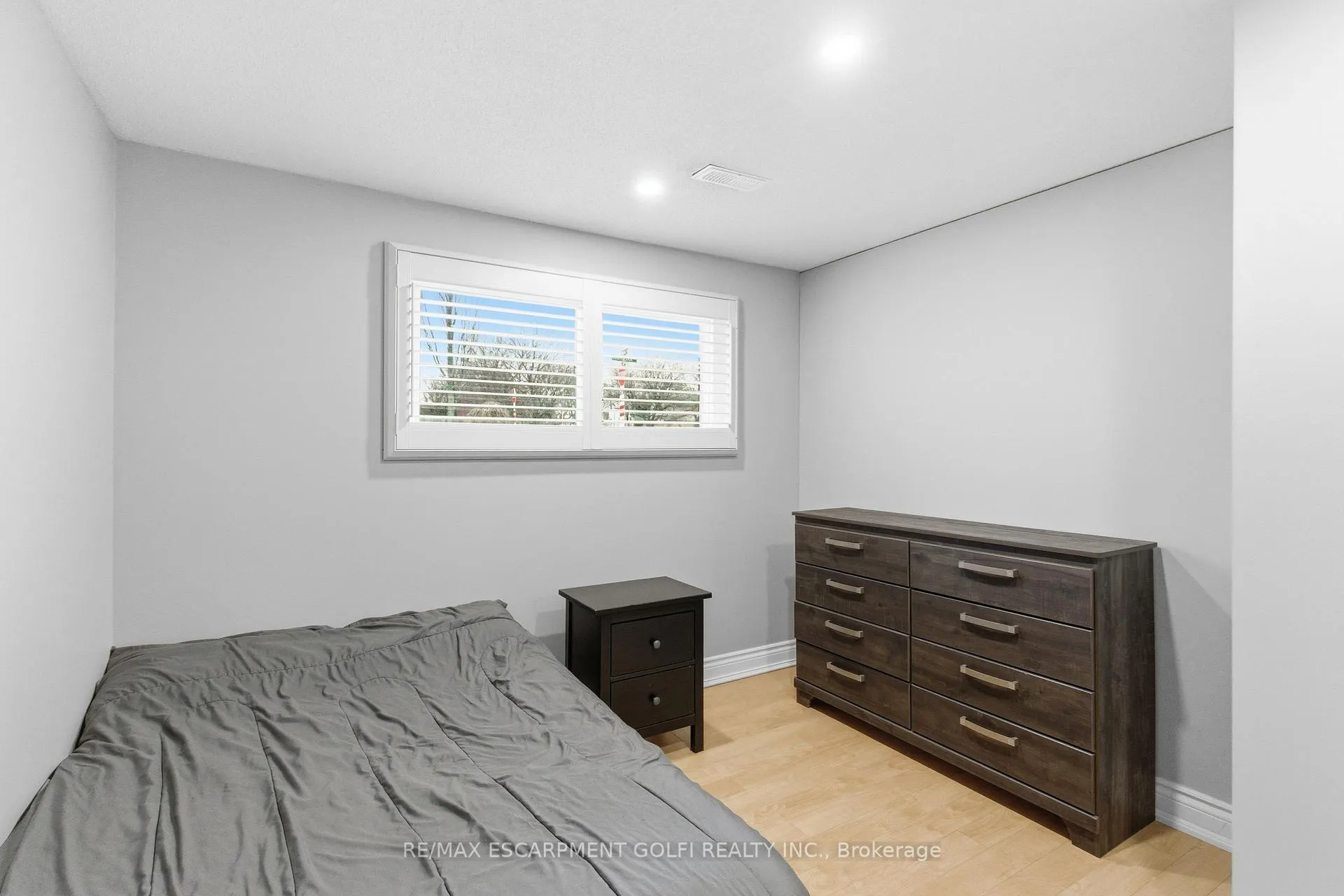 Photo 28 of 71 Allanbrook Street, Hamilton, Stoney Creek Mountain — HOMEH