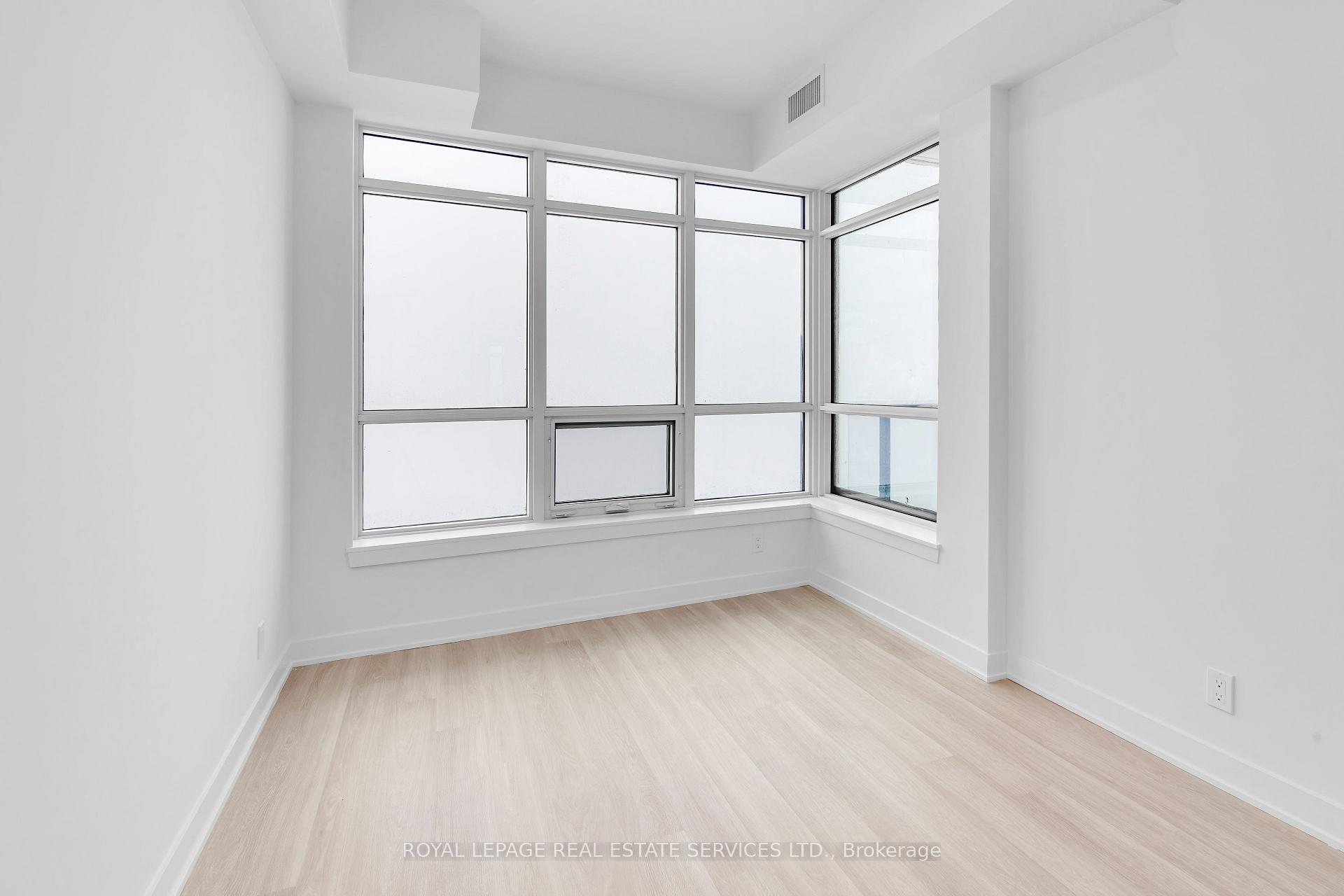 Photo 21 of Unit A-3311, 30 Upper Mall Way, Vaughan, Brownridge — HOMEH