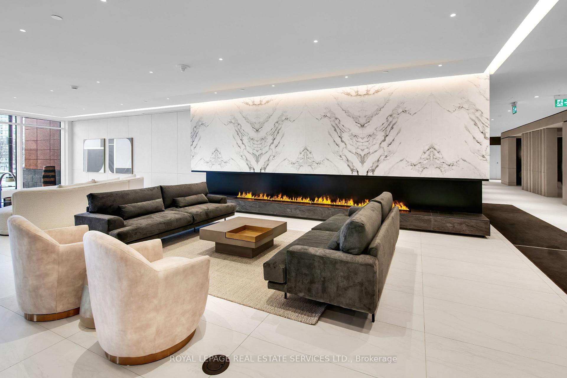 Photo 26 of Unit A-3311, 30 Upper Mall Way, Vaughan, Brownridge — HOMEH