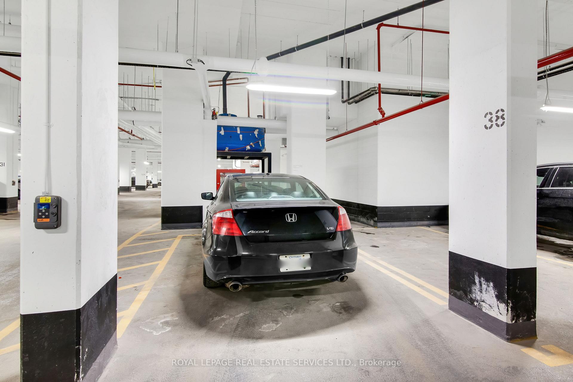 Photo 25 of Unit A-3311, 30 Upper Mall Way, Vaughan, Brownridge — HOMEH