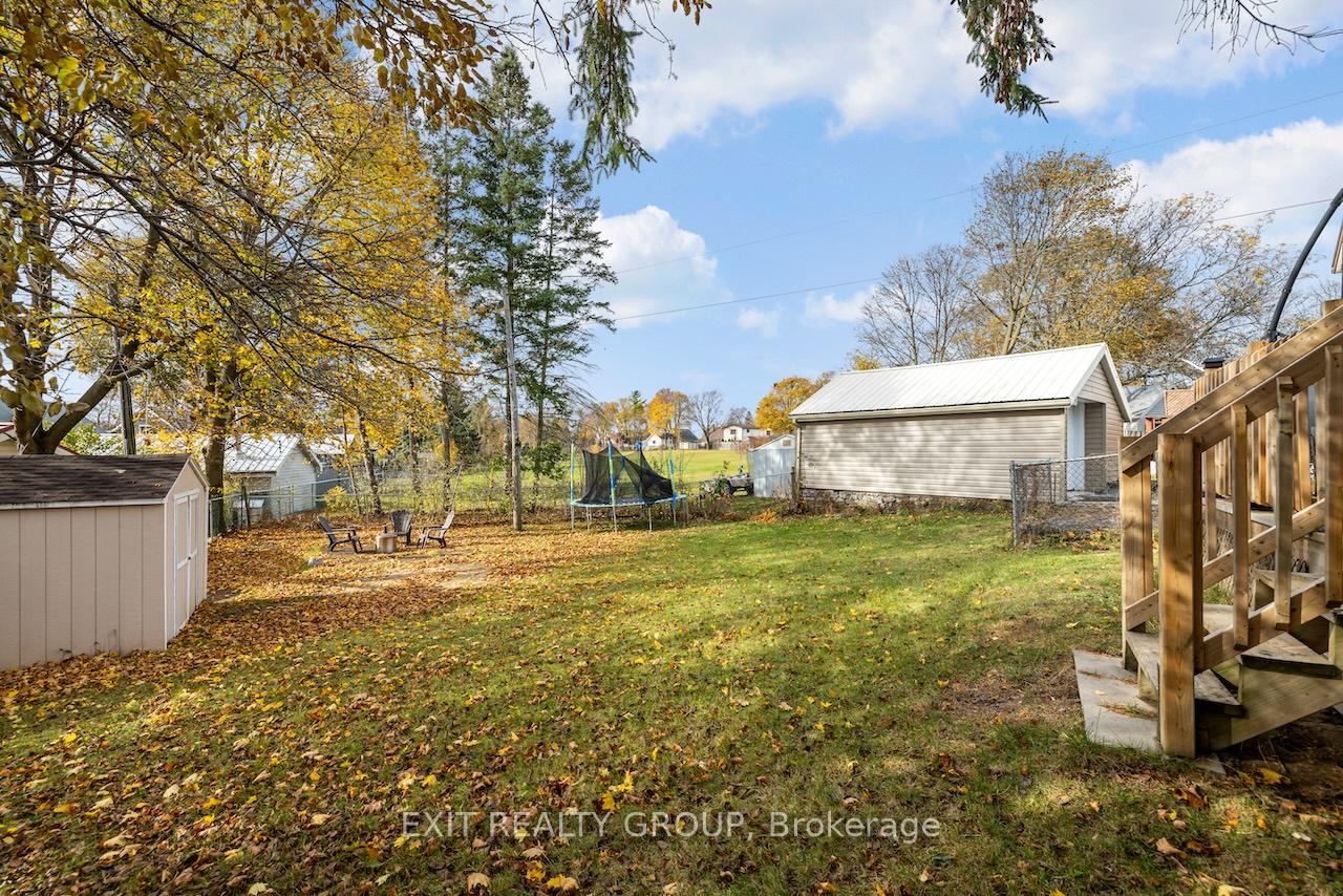 Photo 25 of 124 Humewood Drive, Belleville, Belleville Ward — HOMEH