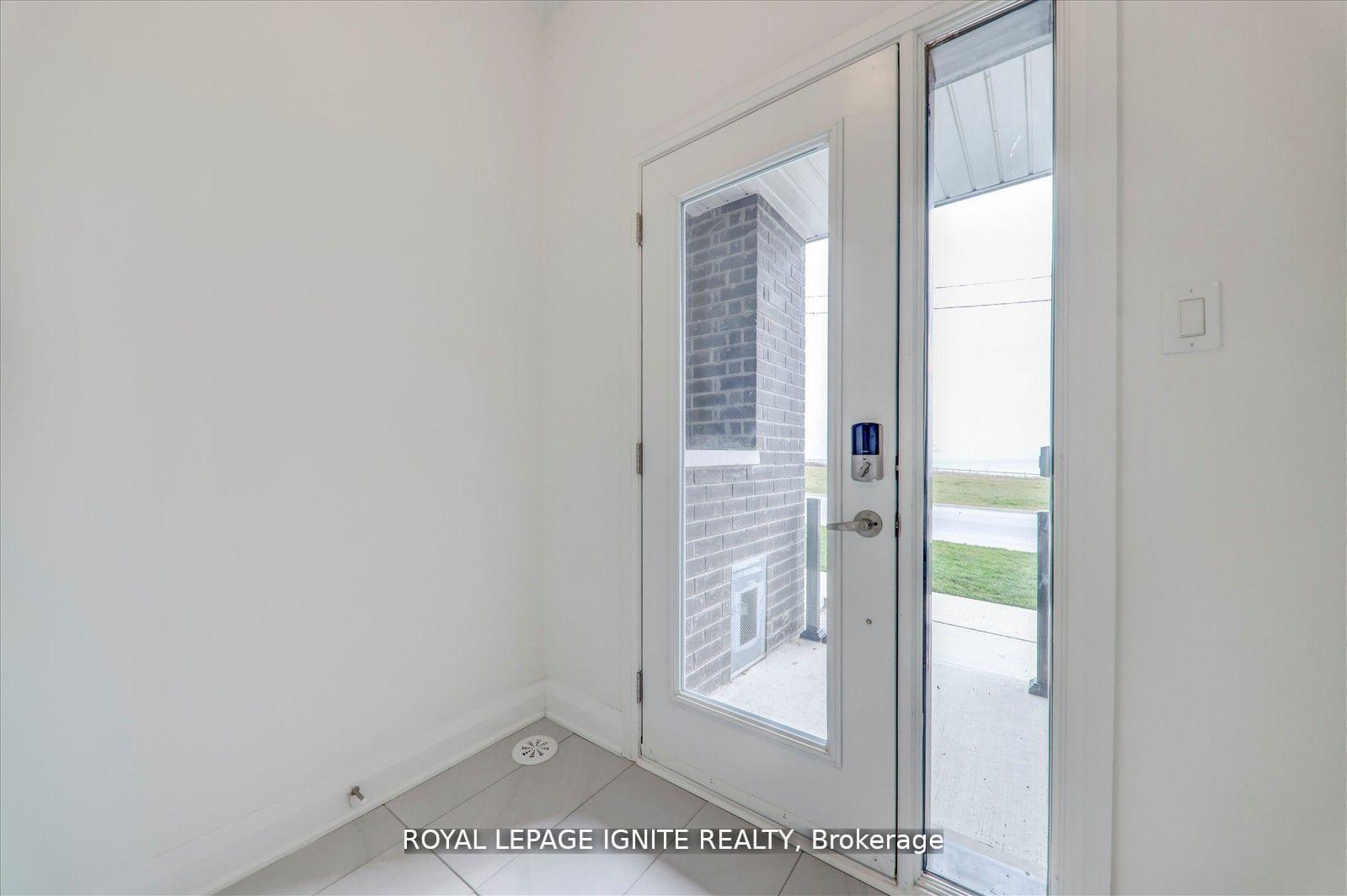 Photo 5 of 575 Port Darlington Road, Clarington, Bowmanville — HOMEH