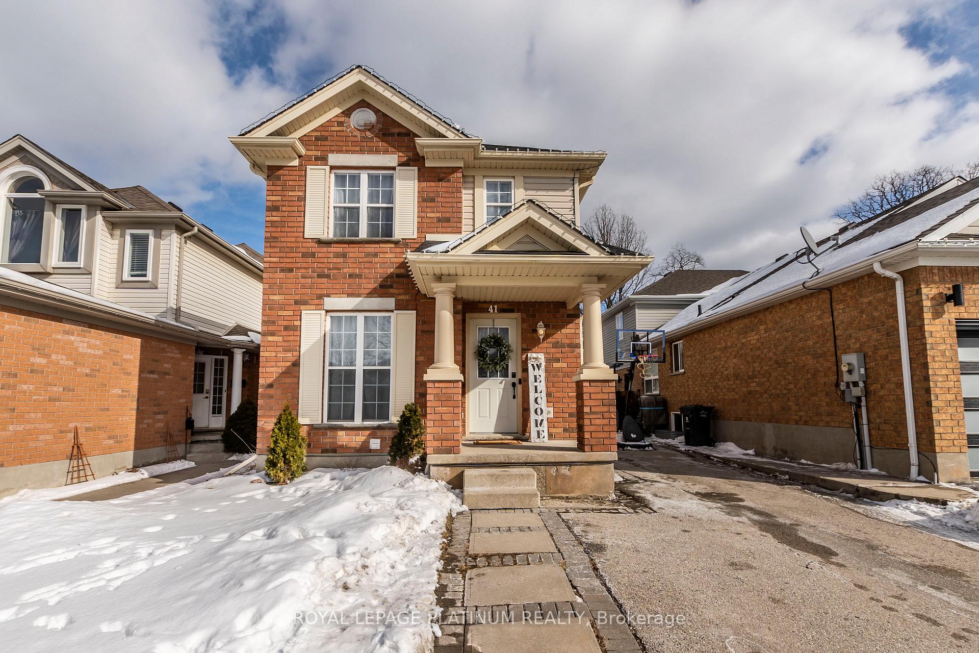 Photo 2 of 41 Milson Crescent, Guelph, Kortright Hills — HOMEH