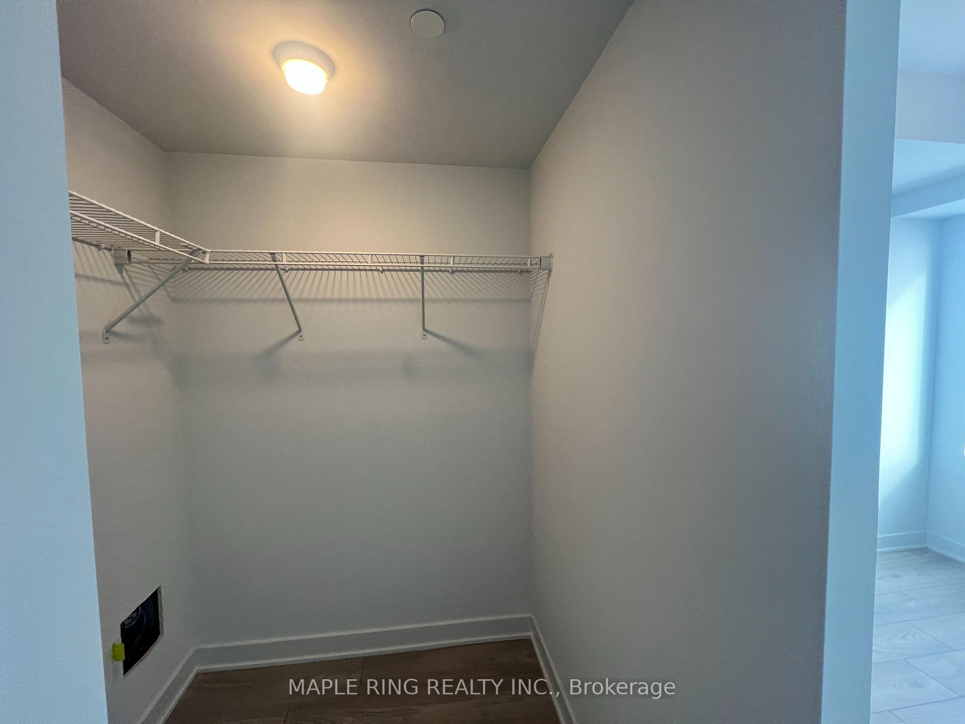 Photo 9 of Unit 4703, 2920 Highway 7 Road, Vaughan, Concord — HOMEH