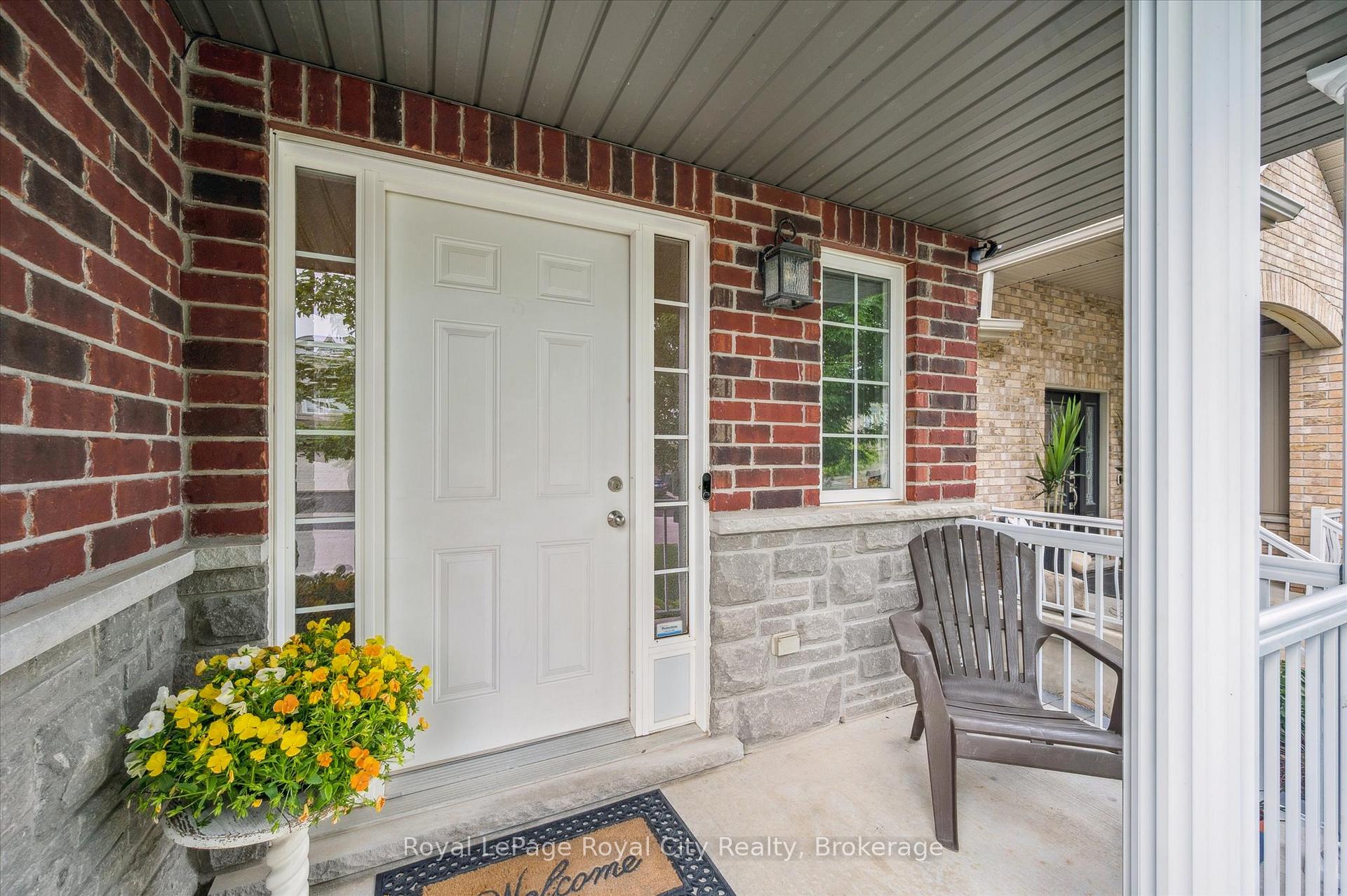 Photo 4 of 16 Creighton Avenue, Guelph, Grange Road — HOMEH