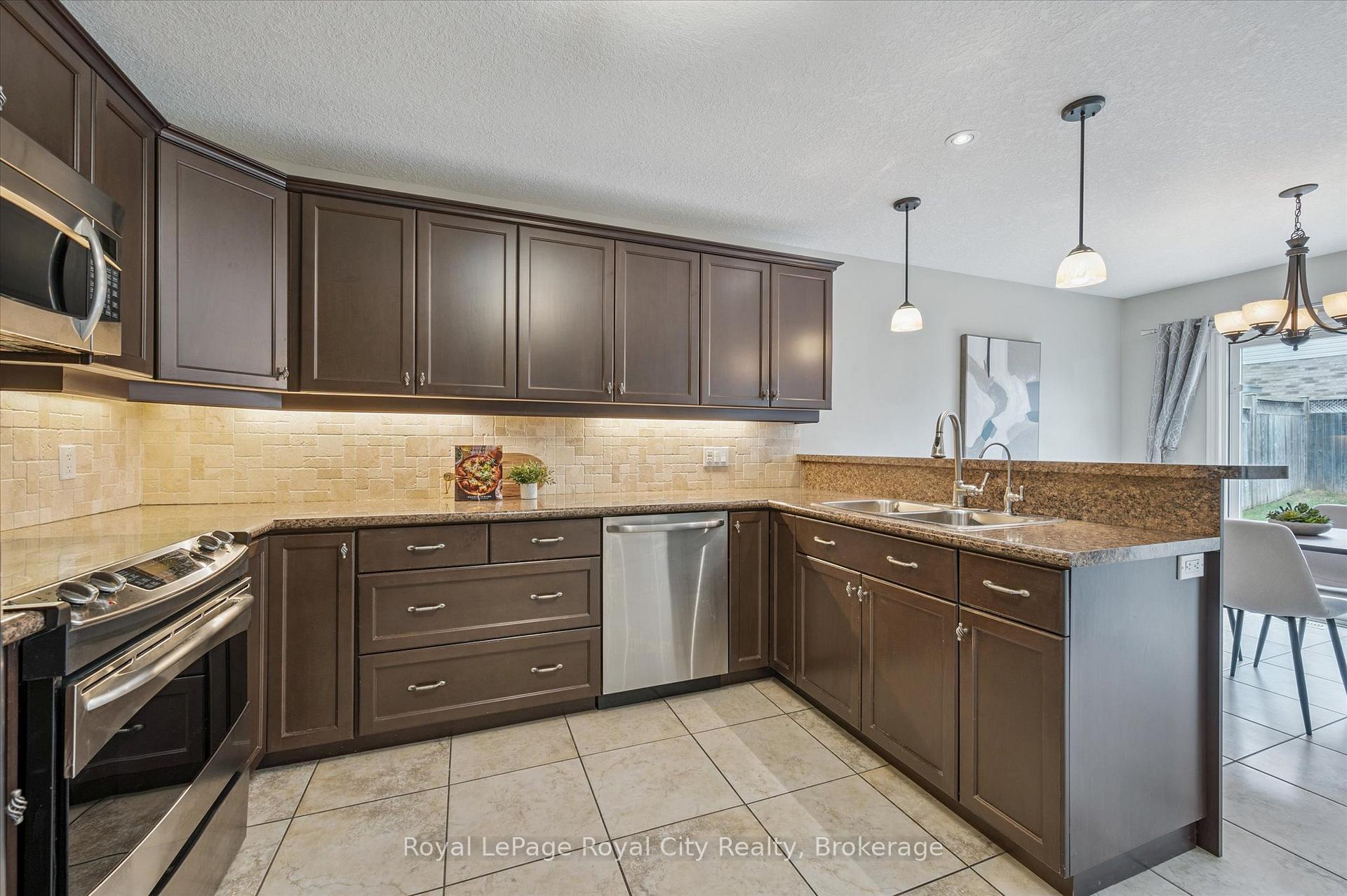 Photo 16 of 16 Creighton Avenue, Guelph, Grange Road — HOMEH