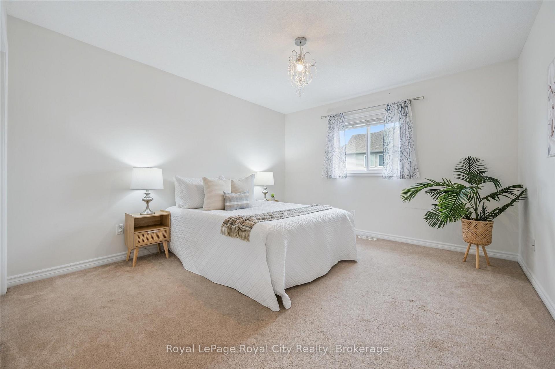 Photo 27 of 16 Creighton Avenue, Guelph, Grange Road — HOMEH