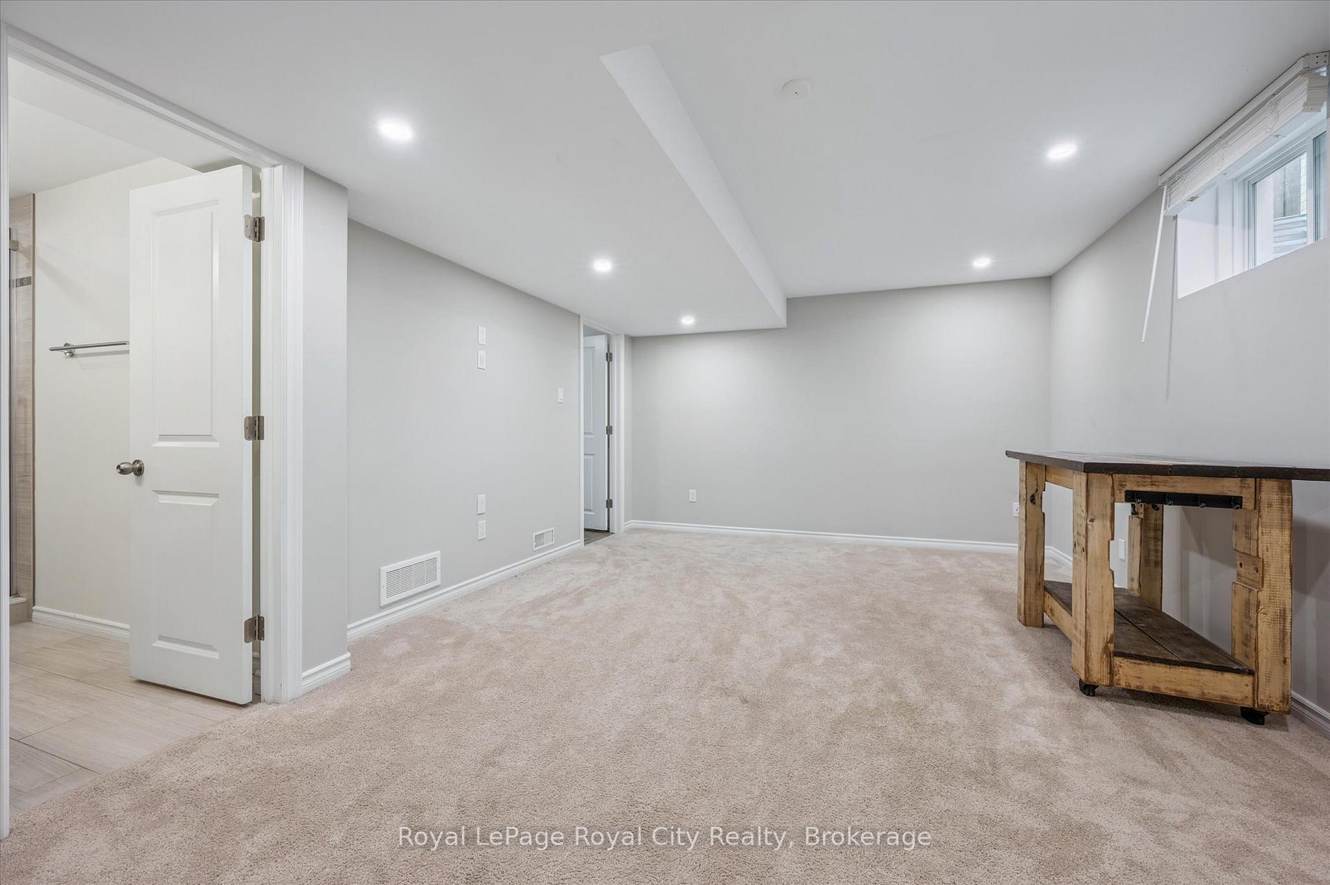 Photo 31 of 16 Creighton Avenue, Guelph, Grange Road — HOMEH