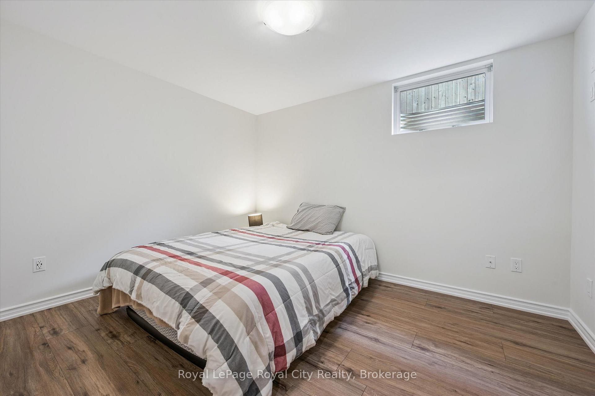 Photo 34 of 16 Creighton Avenue, Guelph, Grange Road — HOMEH
