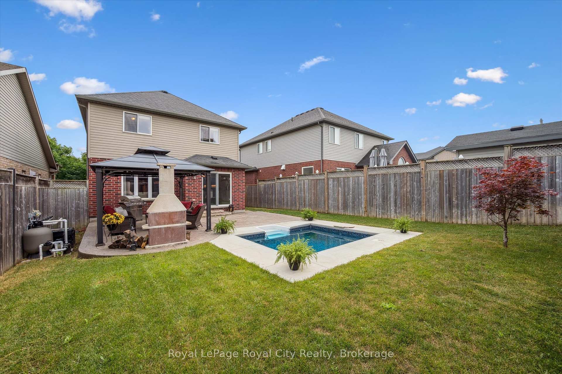 Photo 38 of 16 Creighton Avenue, Guelph, Grange Road — HOMEH