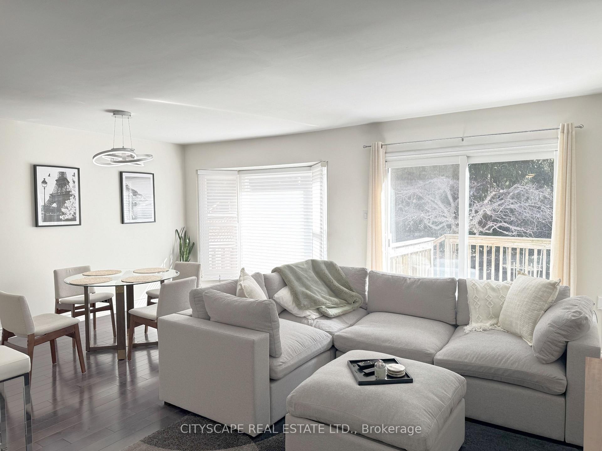 Photo 21 of Unit 14, 14 Tamarack Circle, Etobicoke, Kingsview Village-The Westway — HOMEH