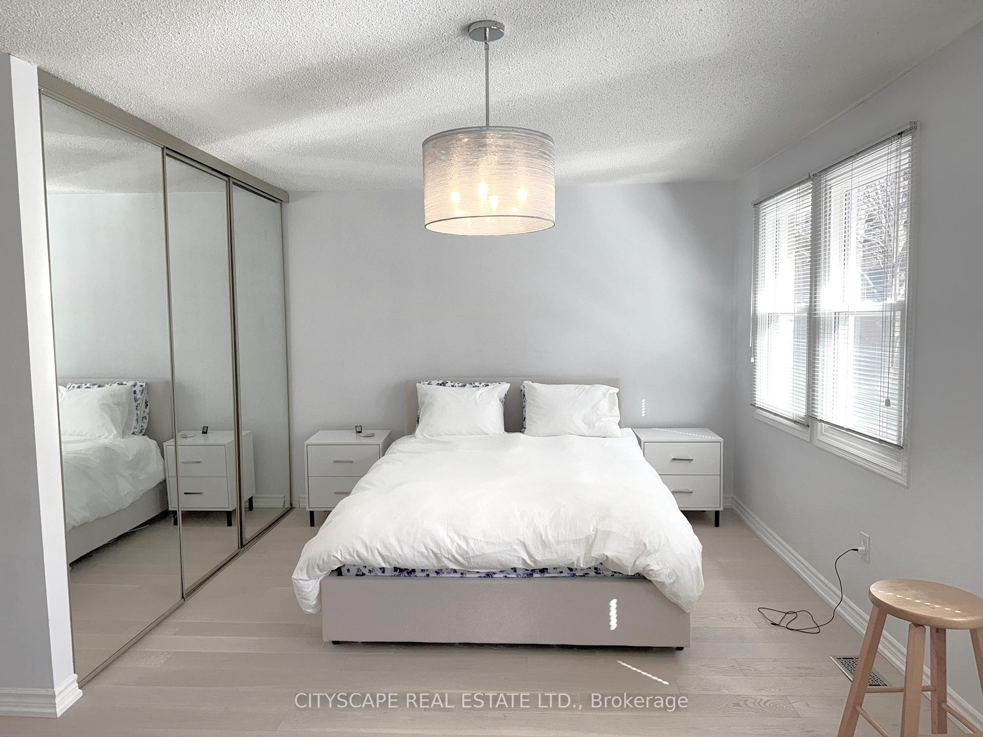 Photo 14 of Unit 14, 14 Tamarack Circle, Etobicoke, Kingsview Village-The Westway — HOMEH
